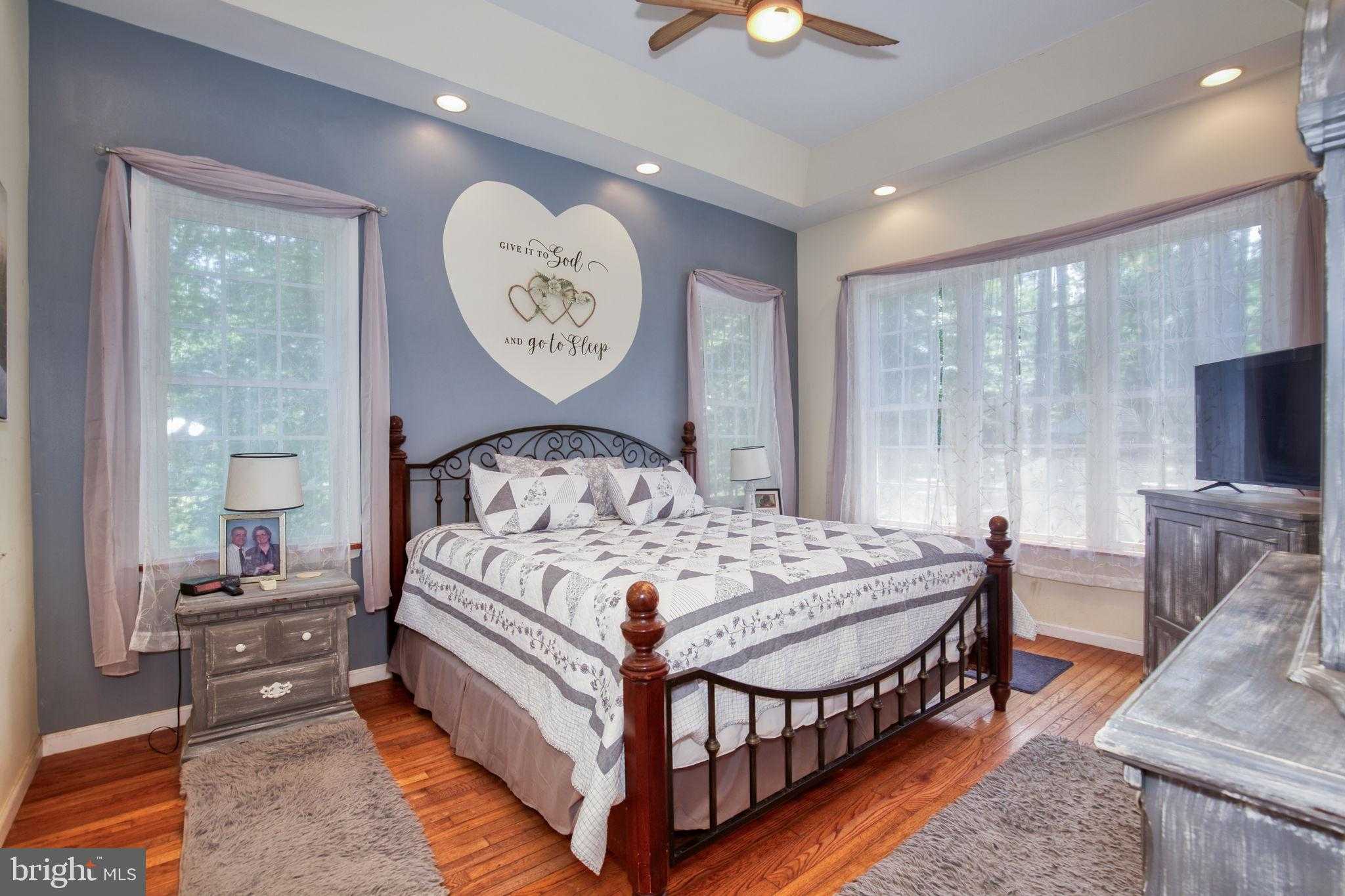 120 Twin Harbor Rd photo 16