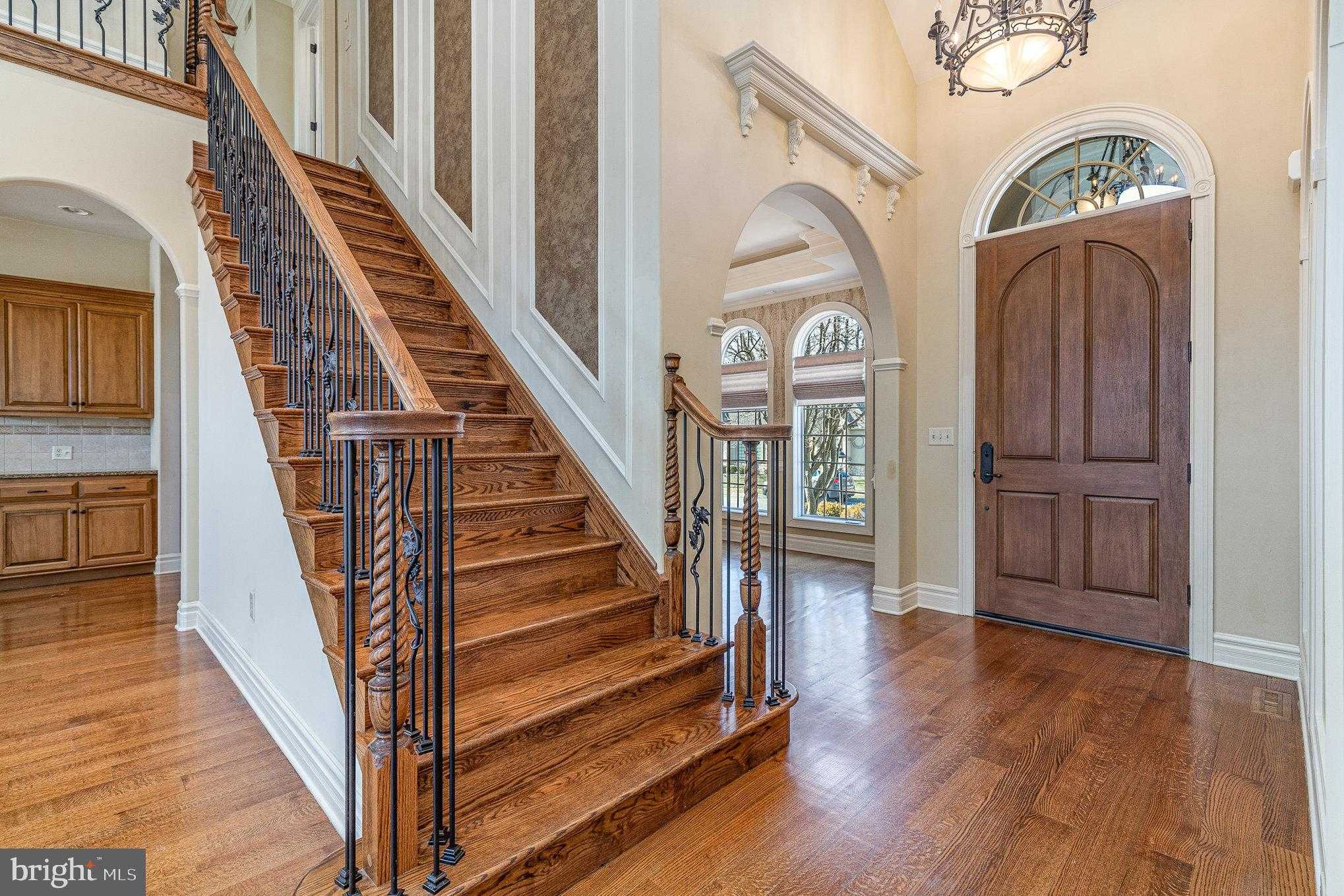 2389 Via Firenze photo 4