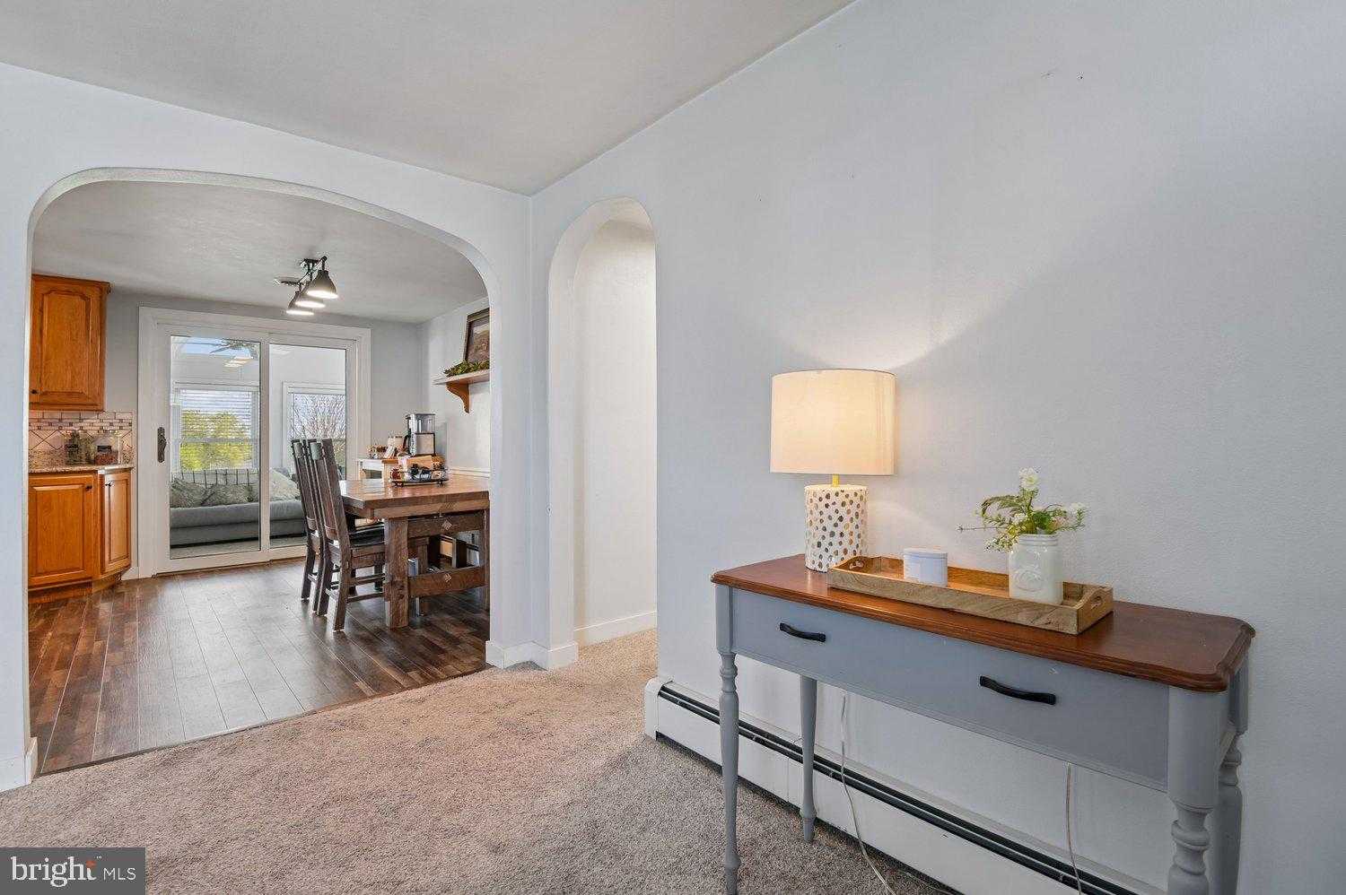 438 Hook Rd photo 21