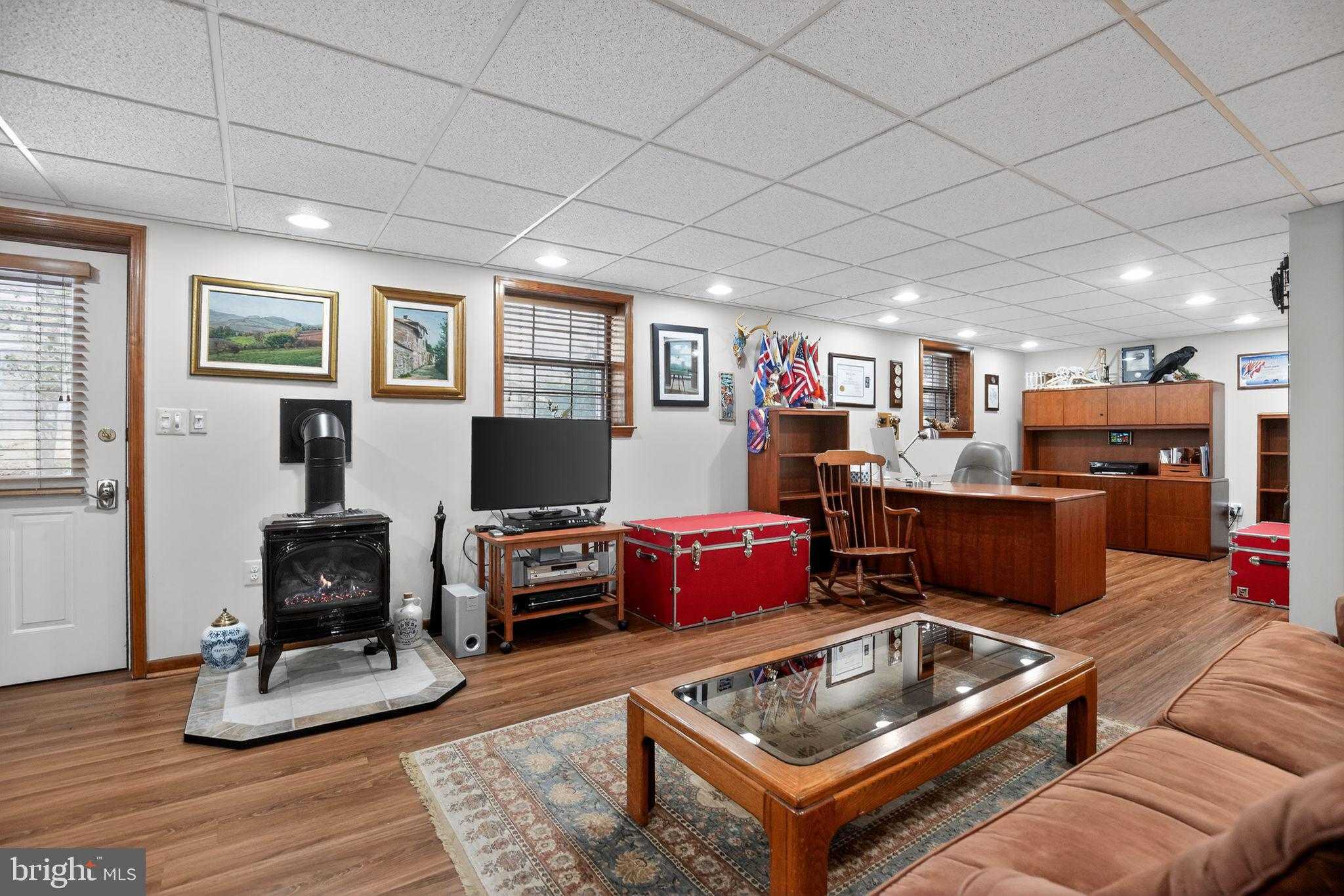 4030 Fridays Ln photo 37