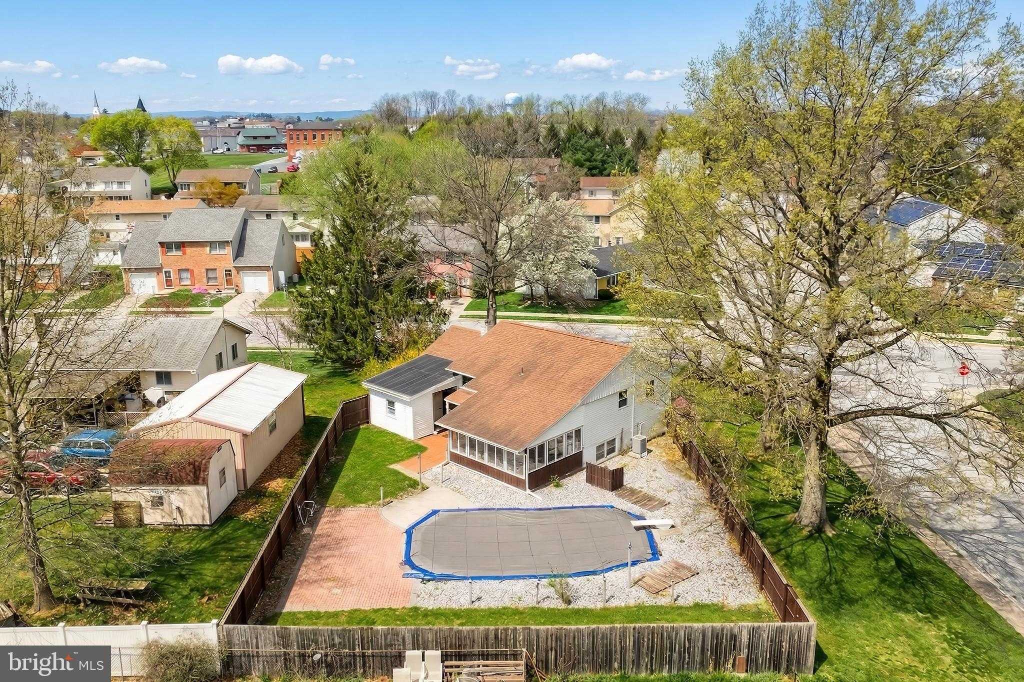 31 E Lakeview Dr photo 6