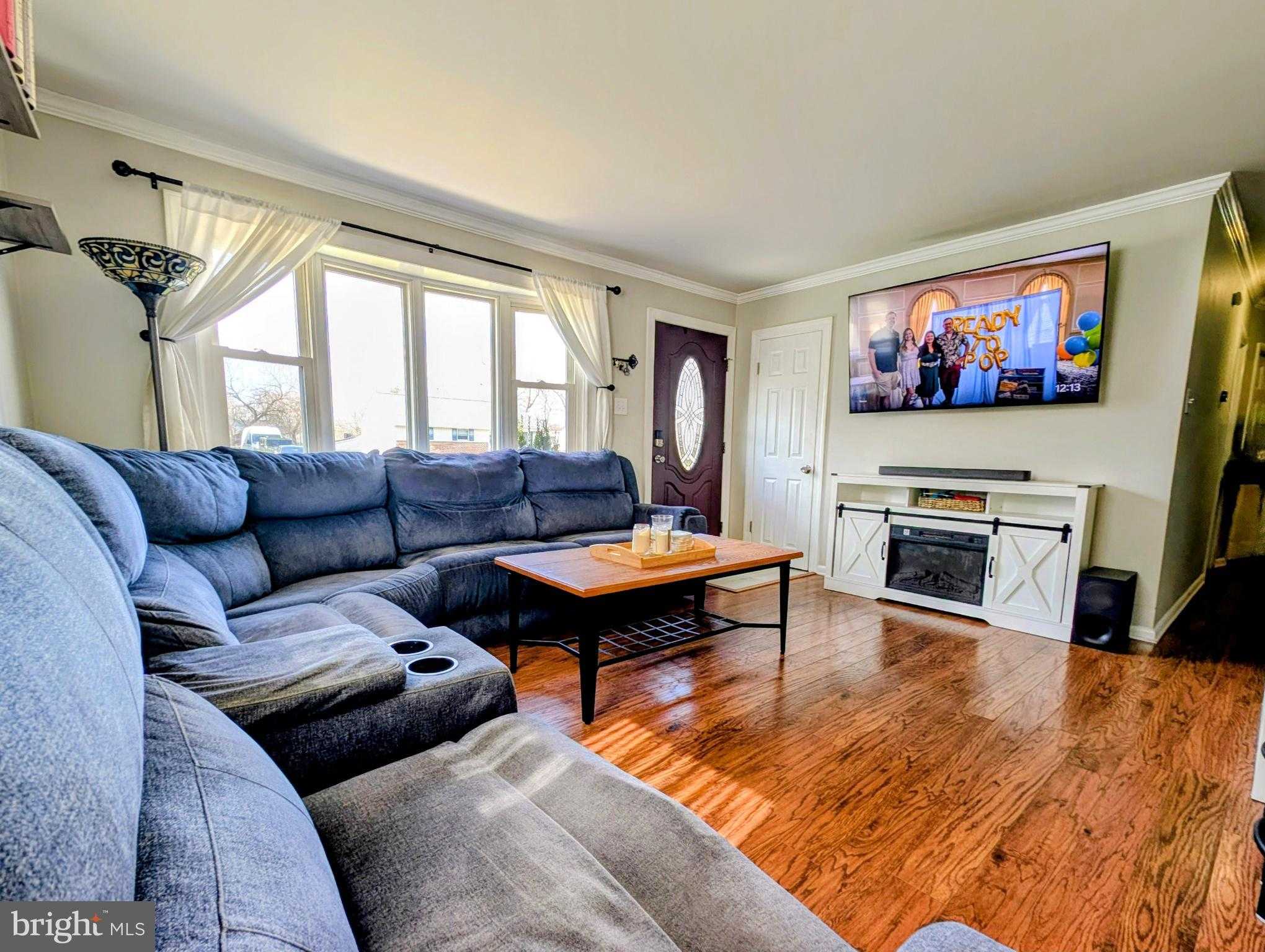 2387 2nd Ave photo 7