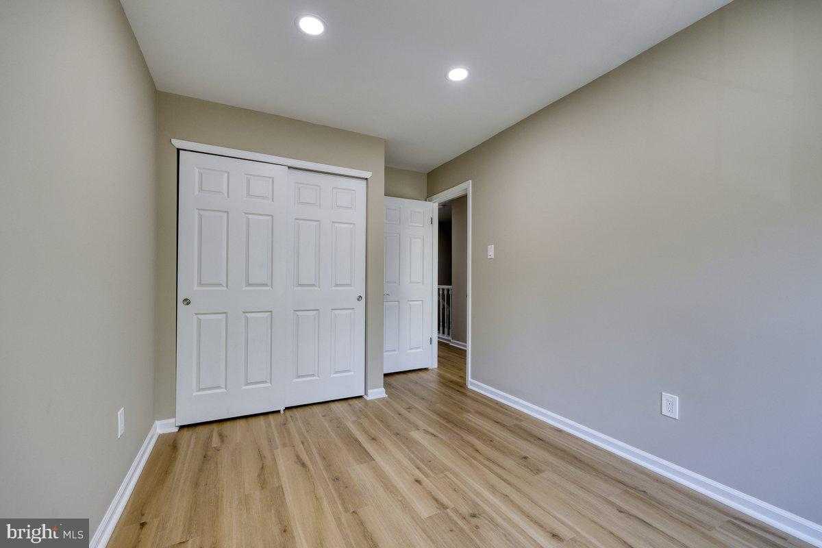 42 White Pine CT photo 22