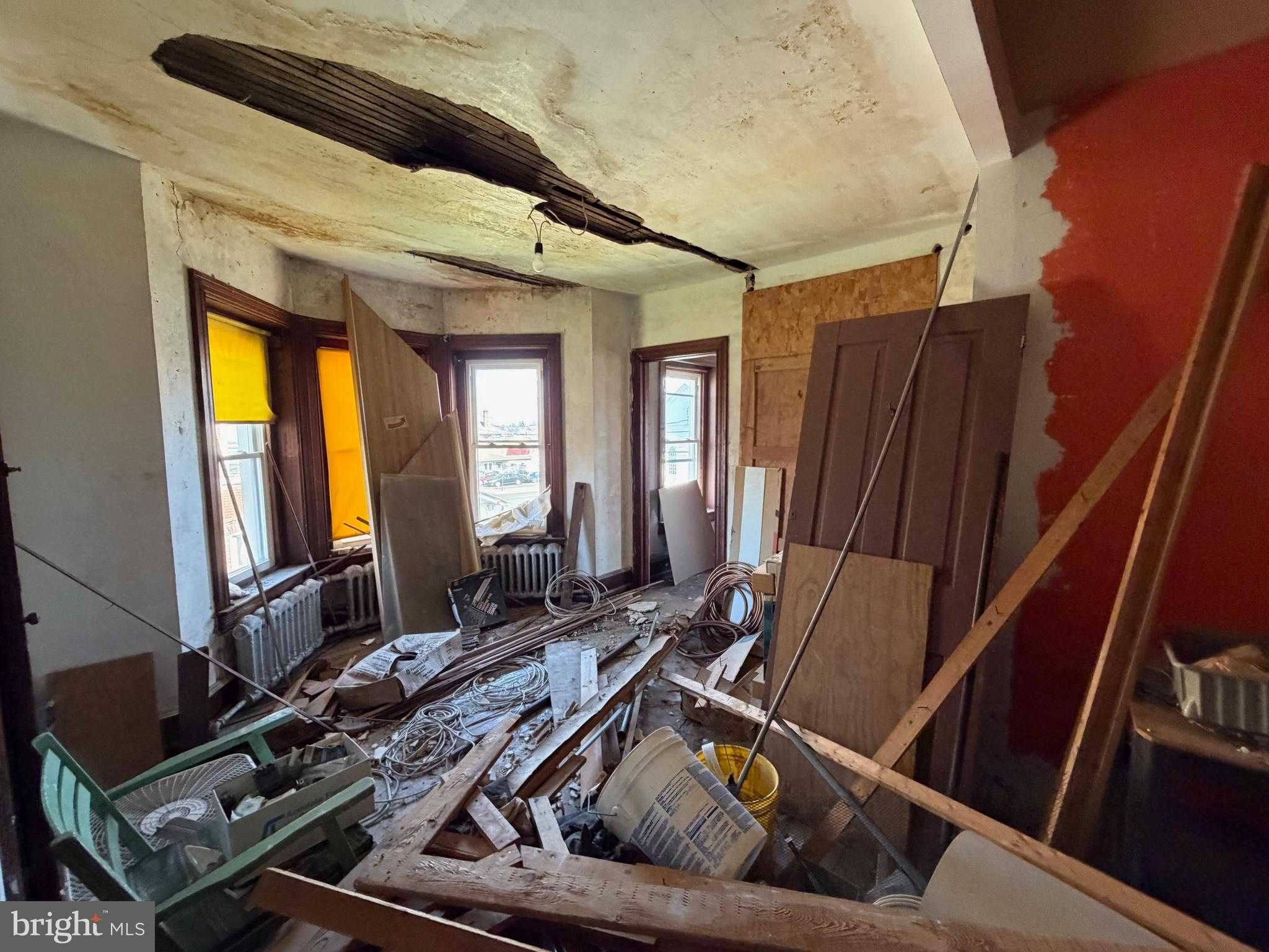 418 Derstine Ave photo 39