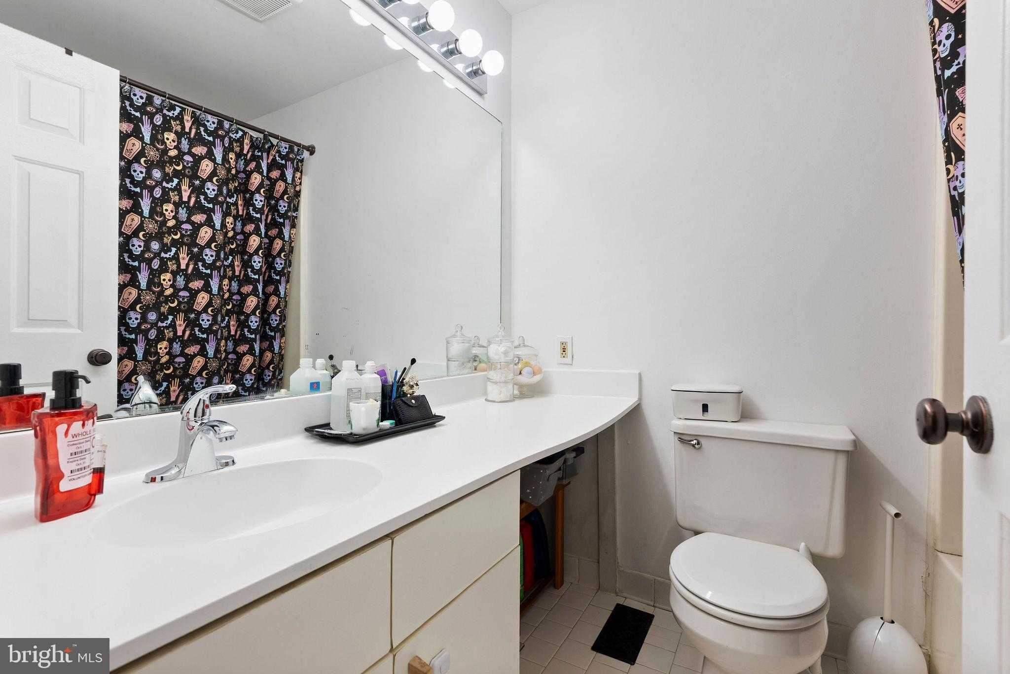 120 W Henrietta St # 7 photo 26