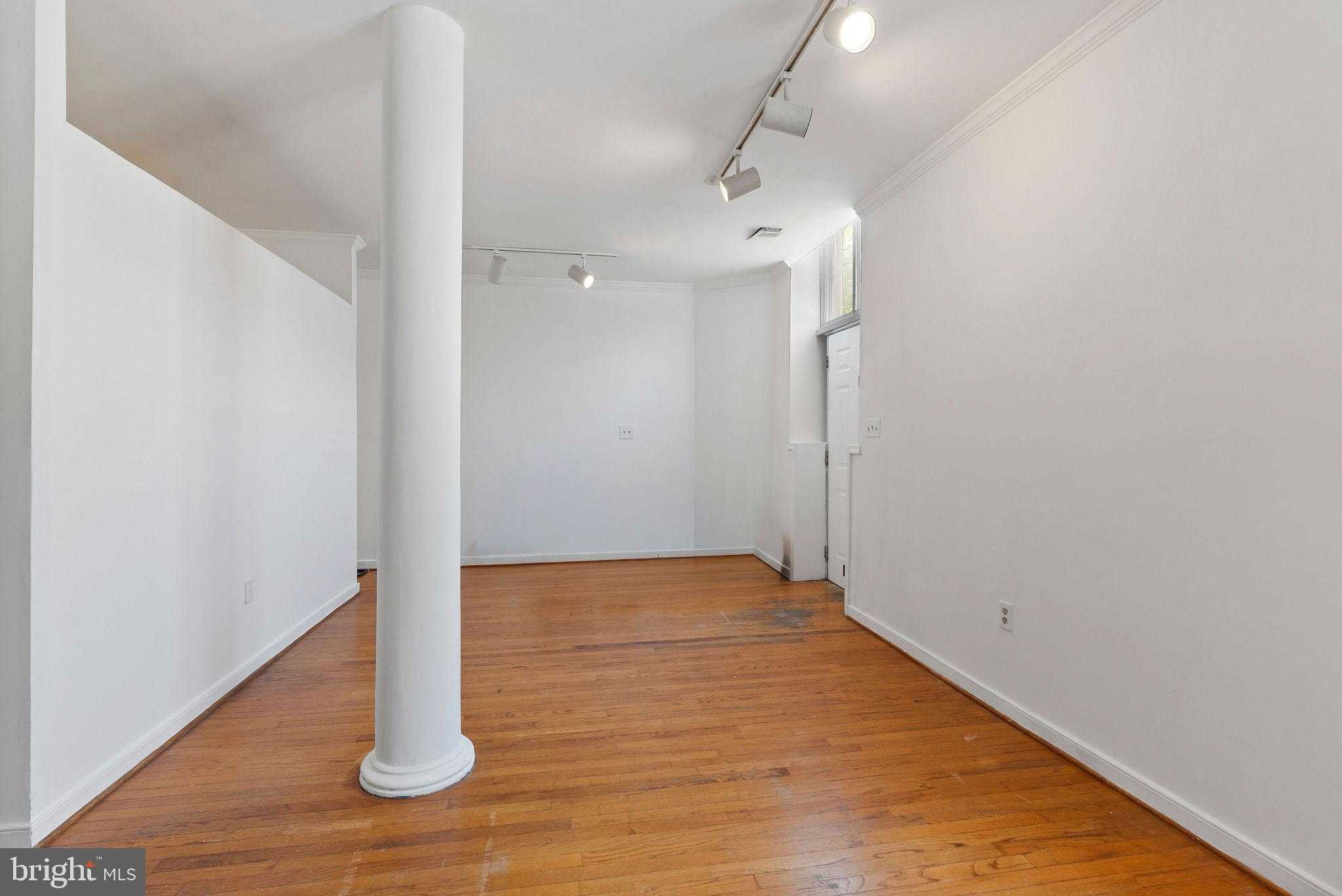 120 W Henrietta St # 7 photo 6