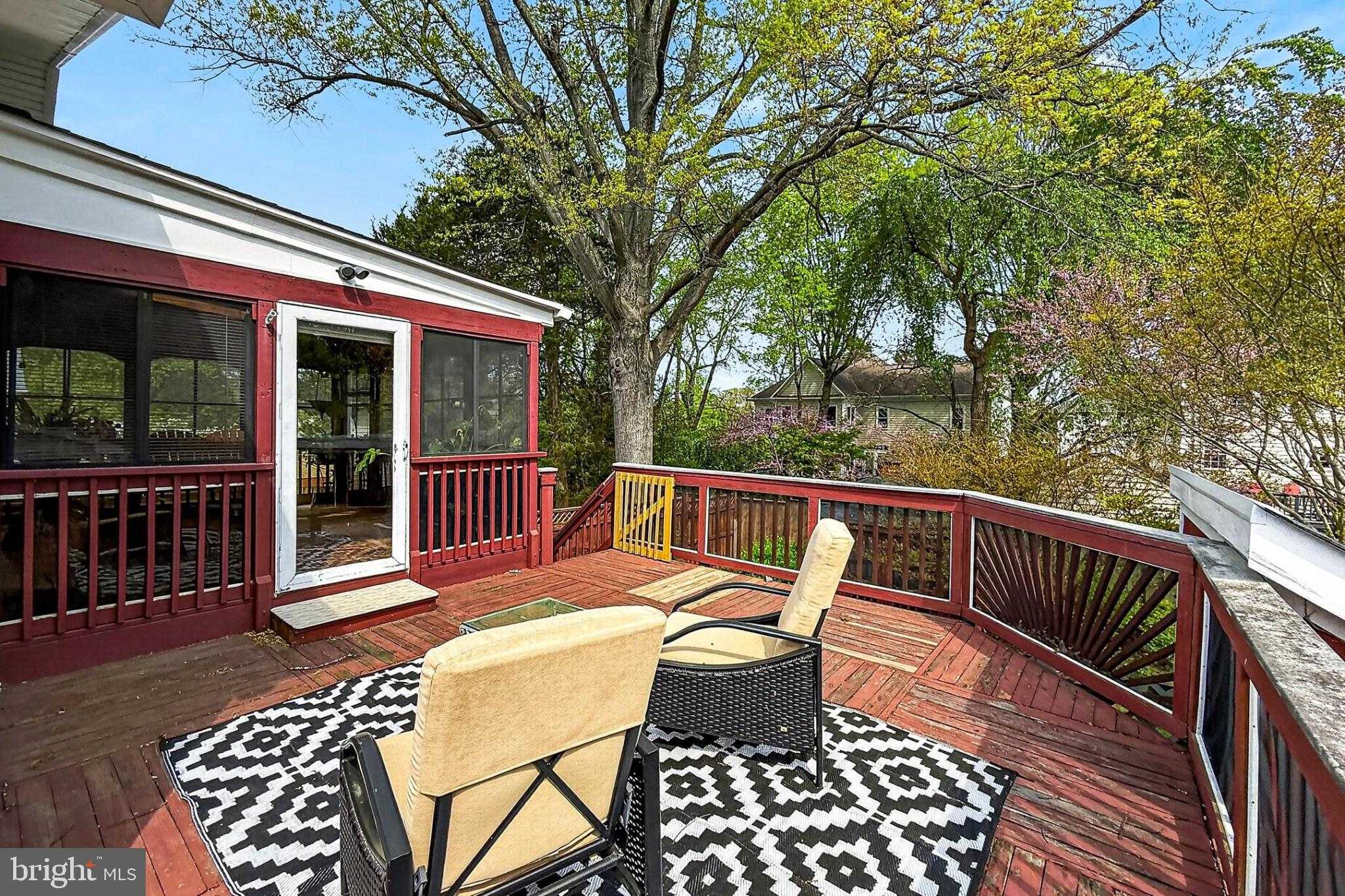 7052 Wardell St photo 38