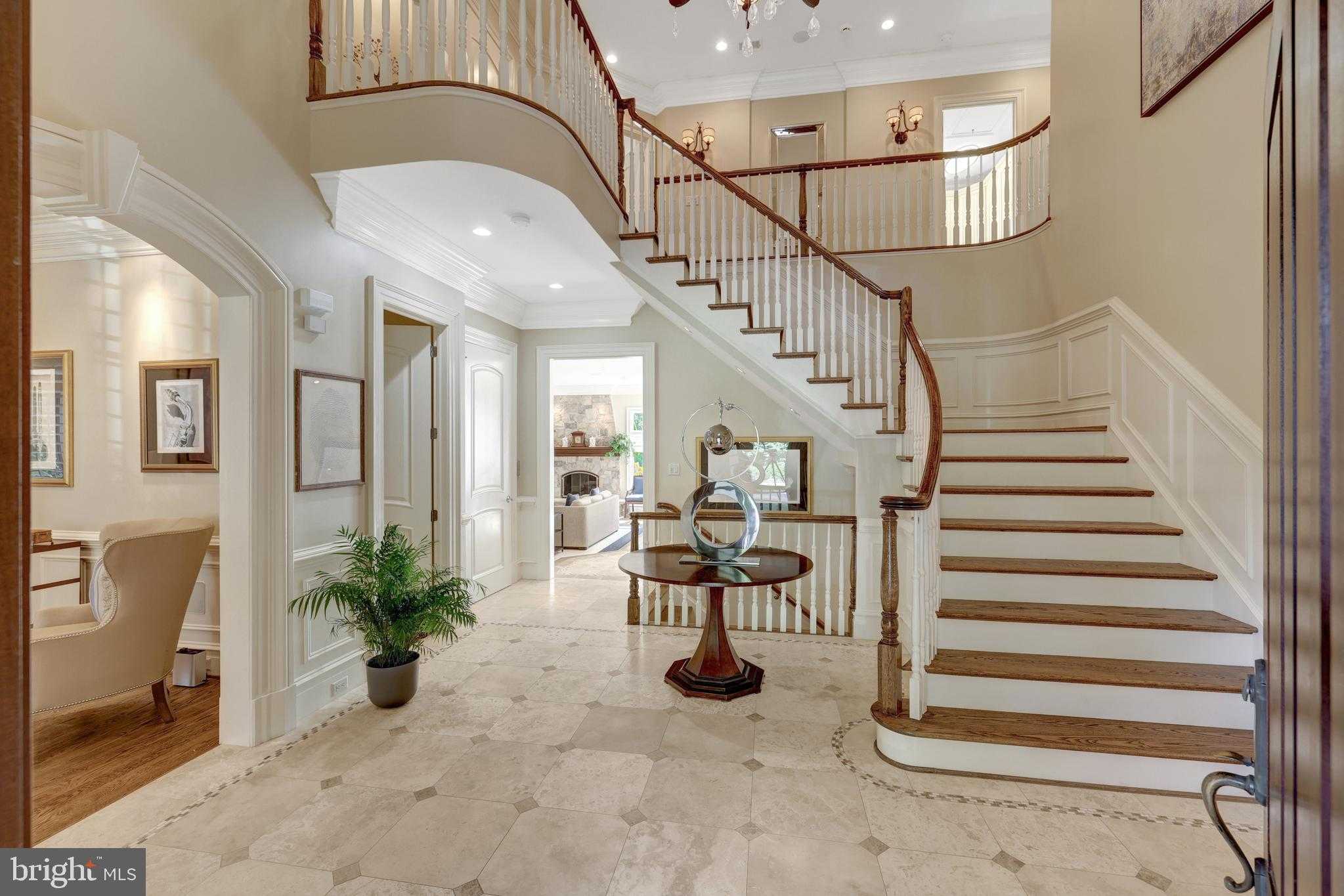 1239 Daleview Dr photo 11