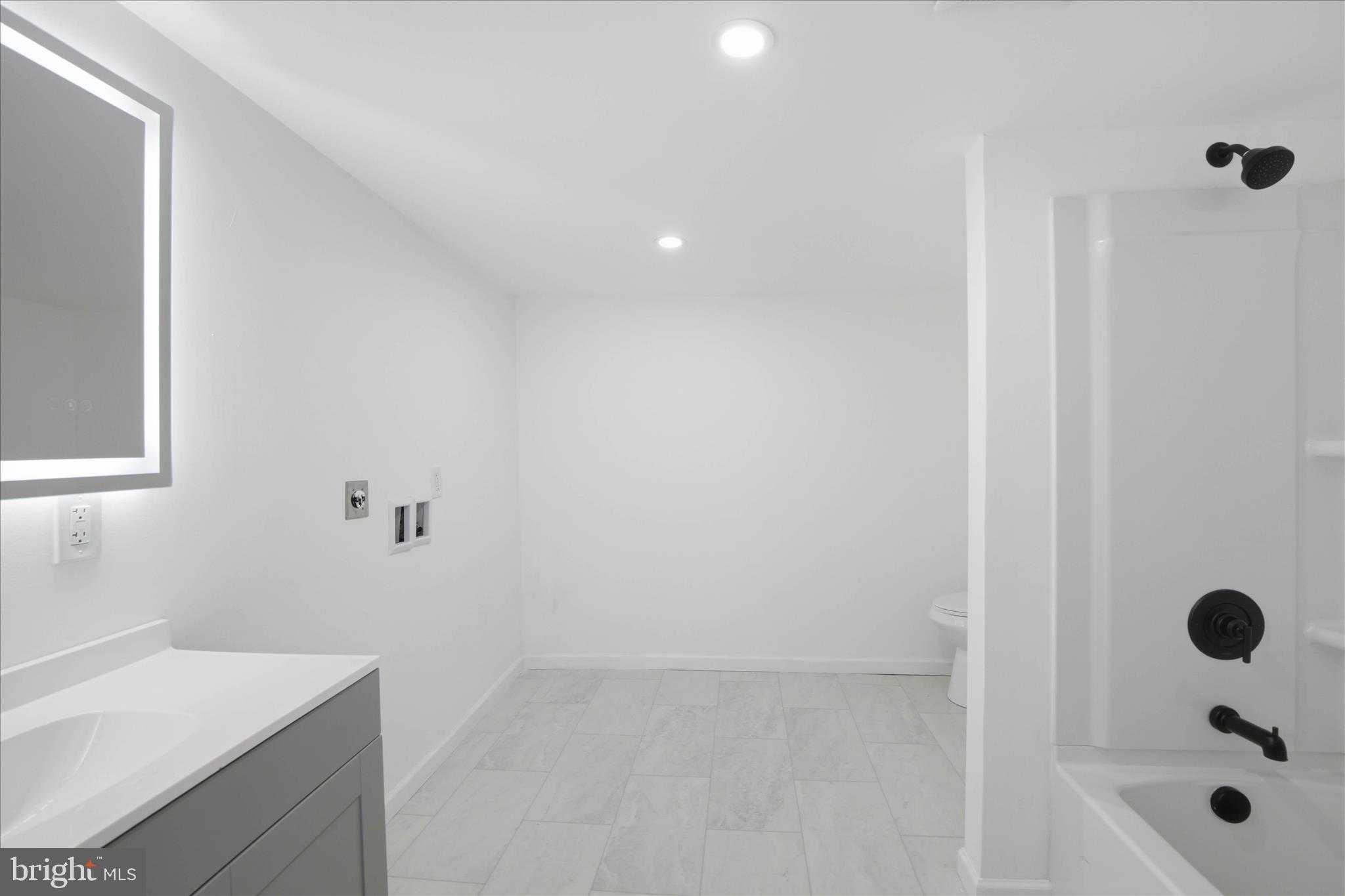 751 High St photo 22