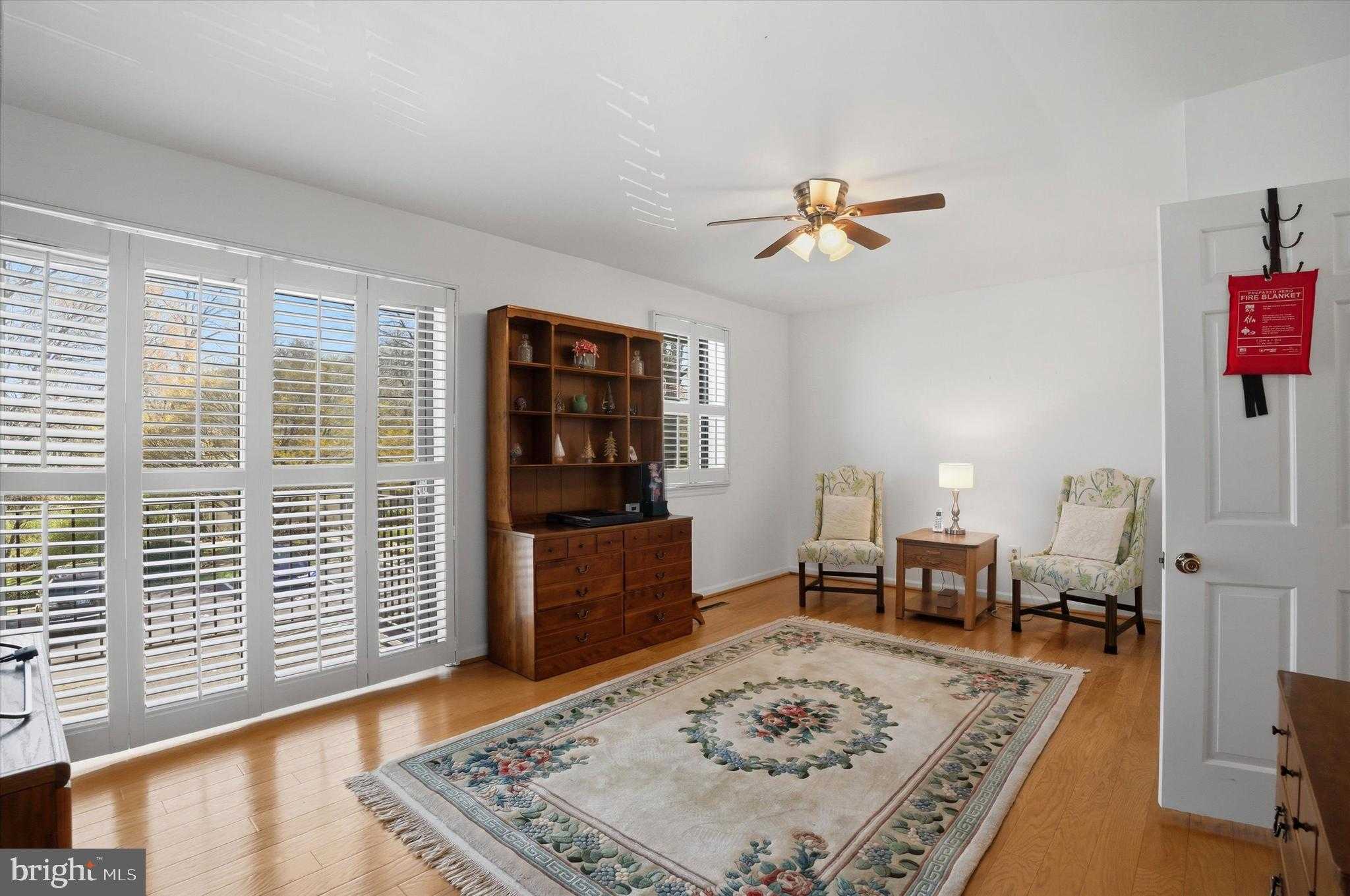 8 Summit Dr photo 26