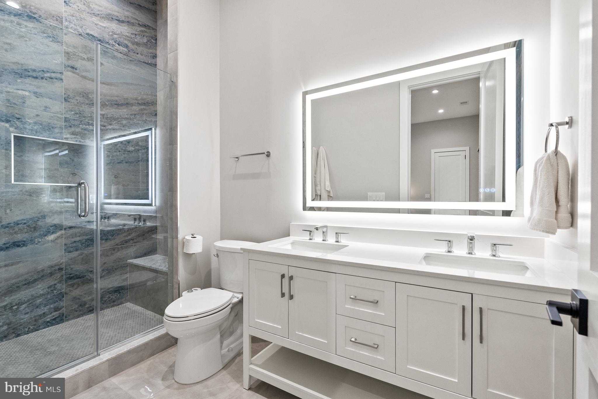 825 Whann Ave photo 37