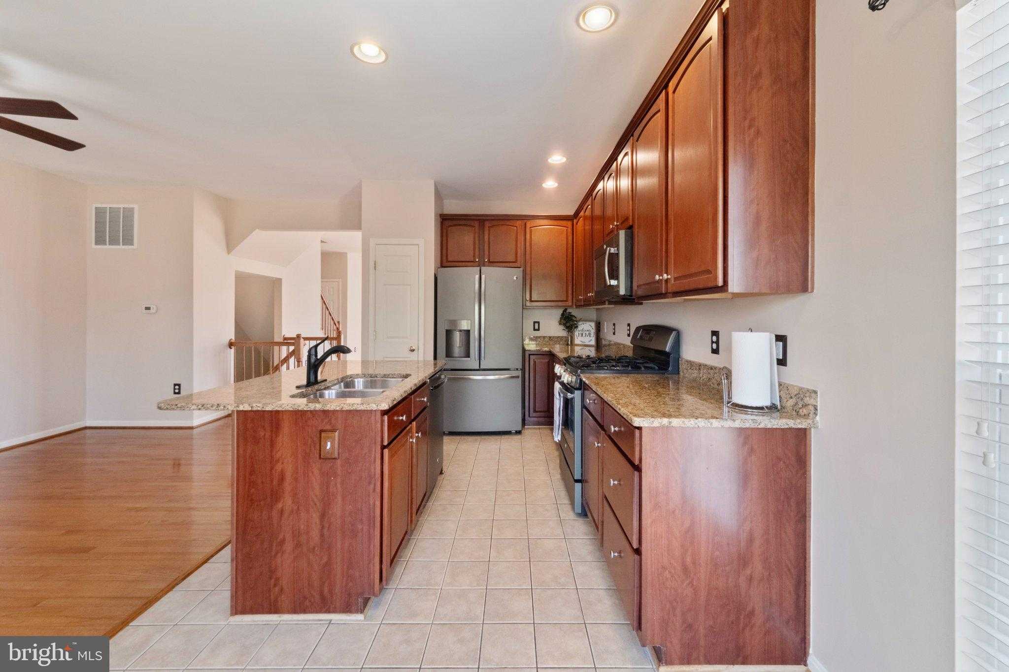 137 Oxbow Dr photo 7