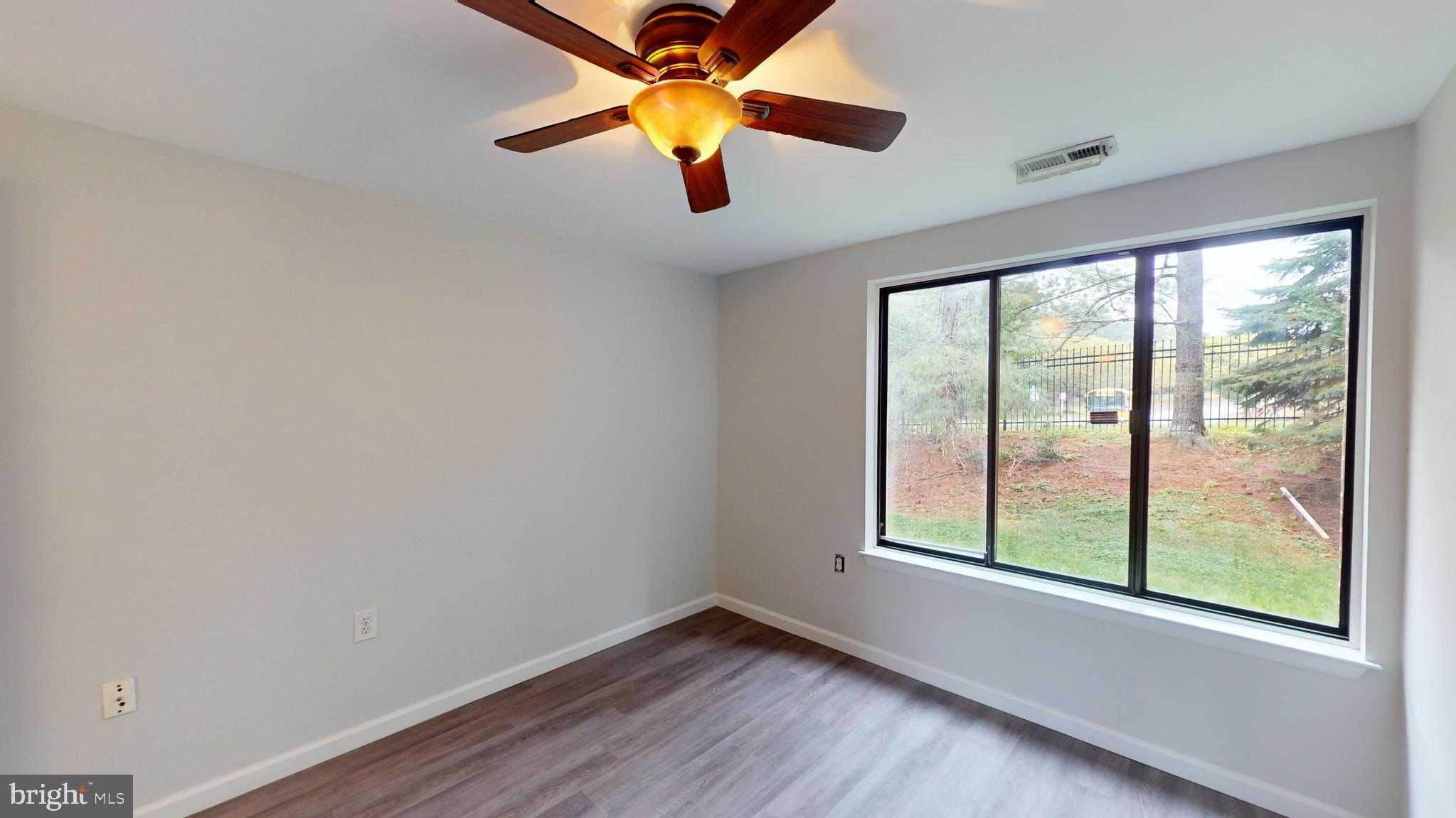 18204 Swiss Cir # 3-102 photo 24