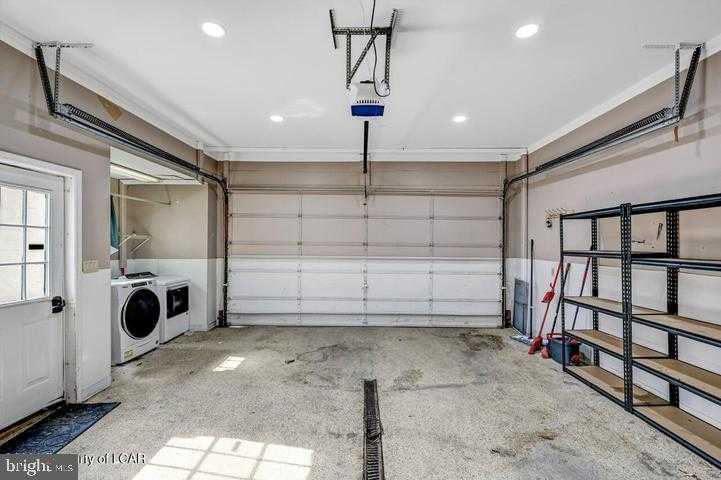 1424 E Broad St photo 70