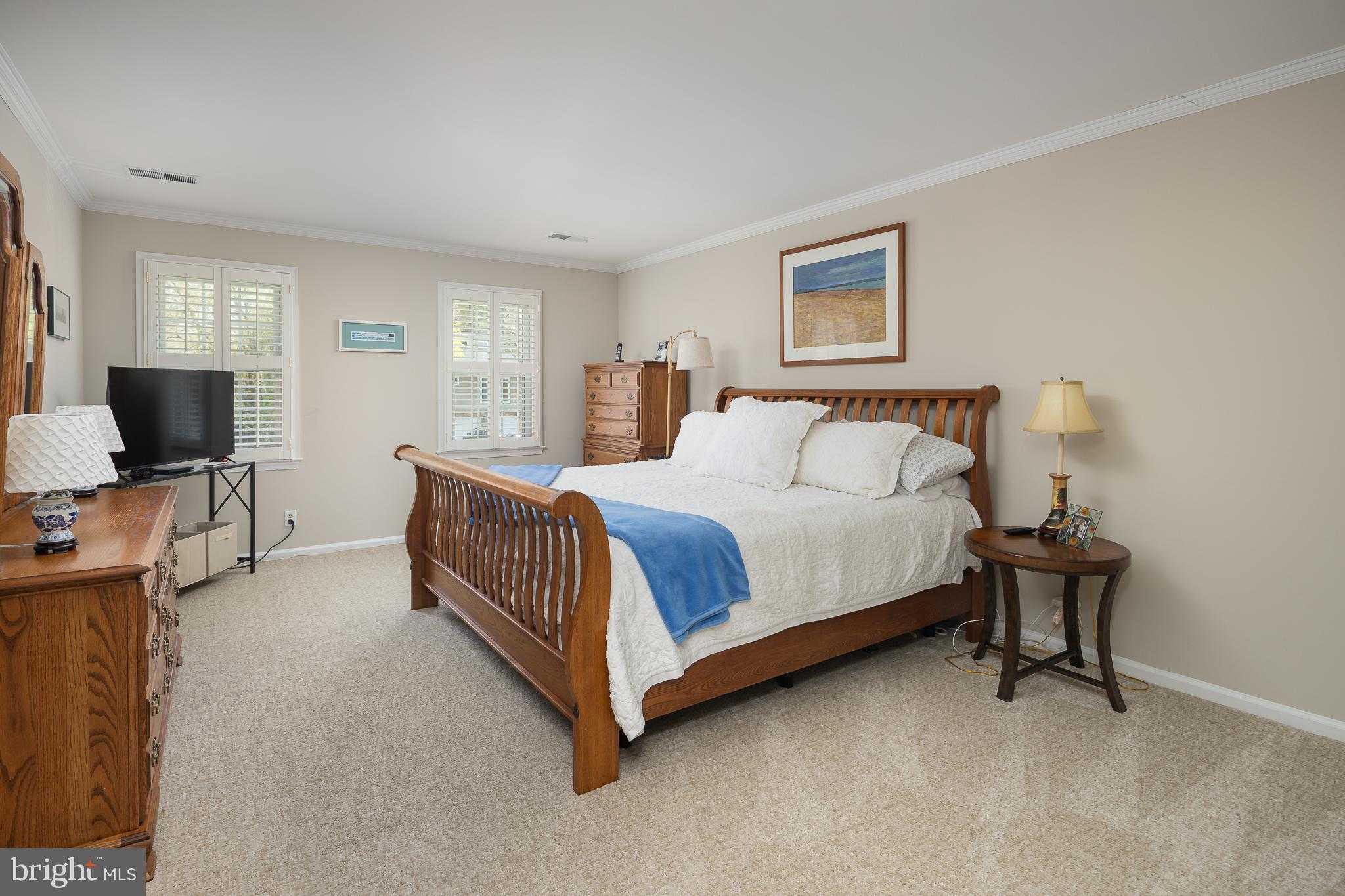 8306 Crown Court Rd photo 32