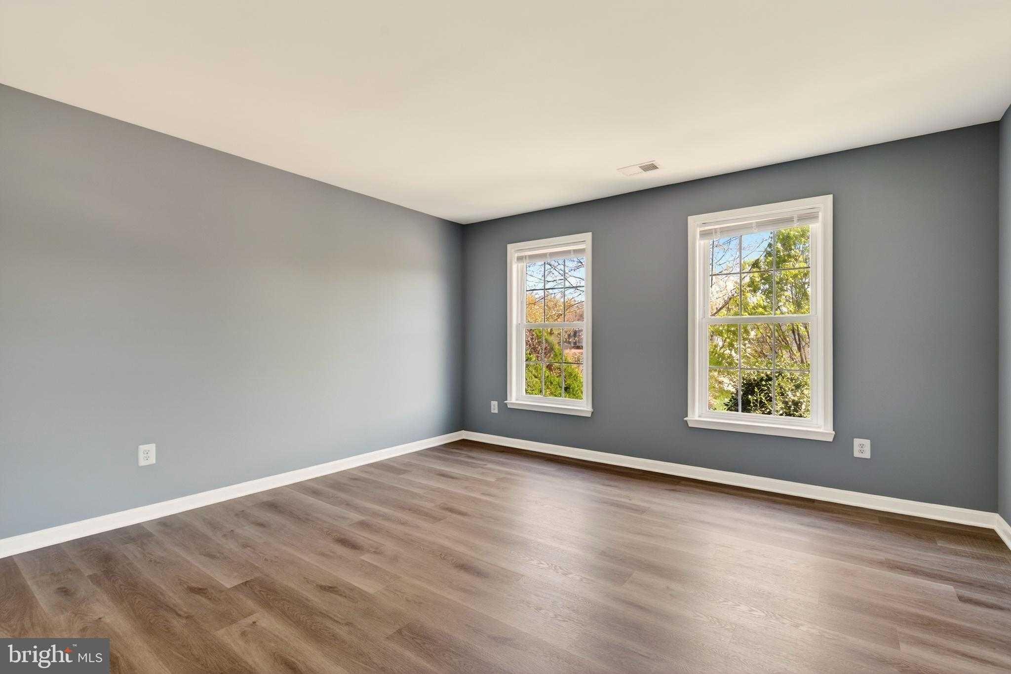 903 Tinsman Dr NE photo 43