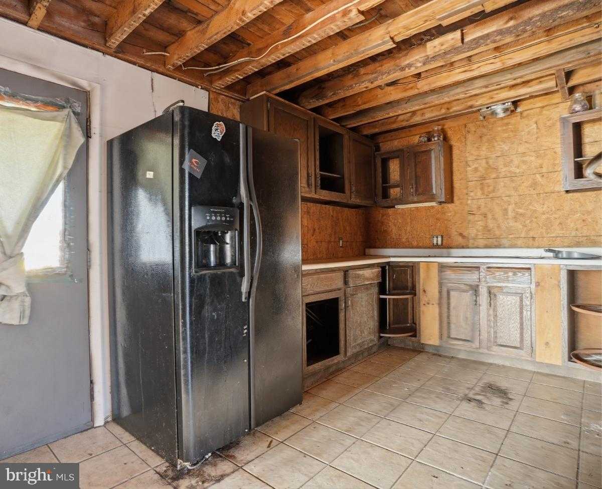 103 Ceramic Dr photo 9