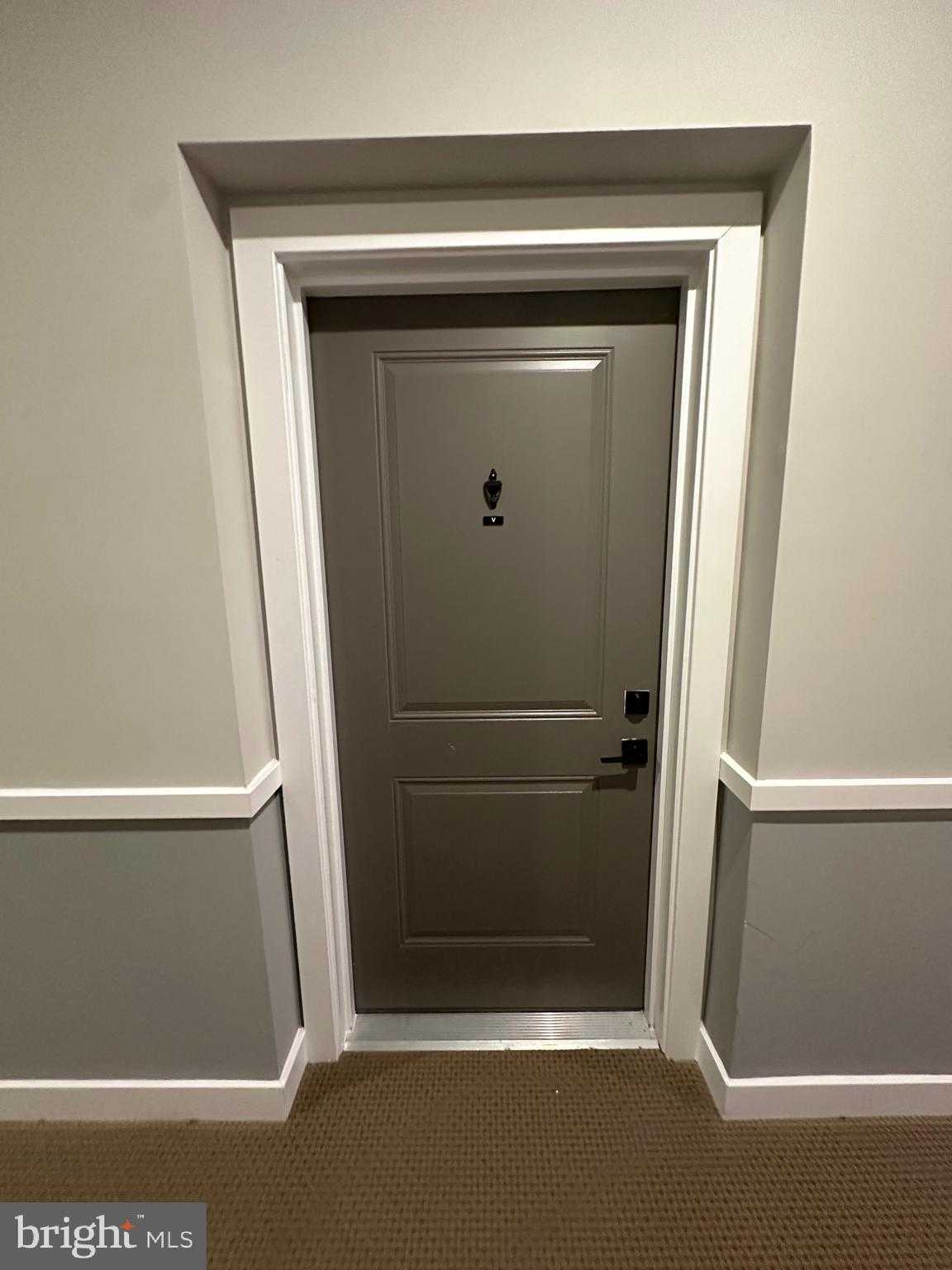 10391 Resort Rd Unit V photo 2