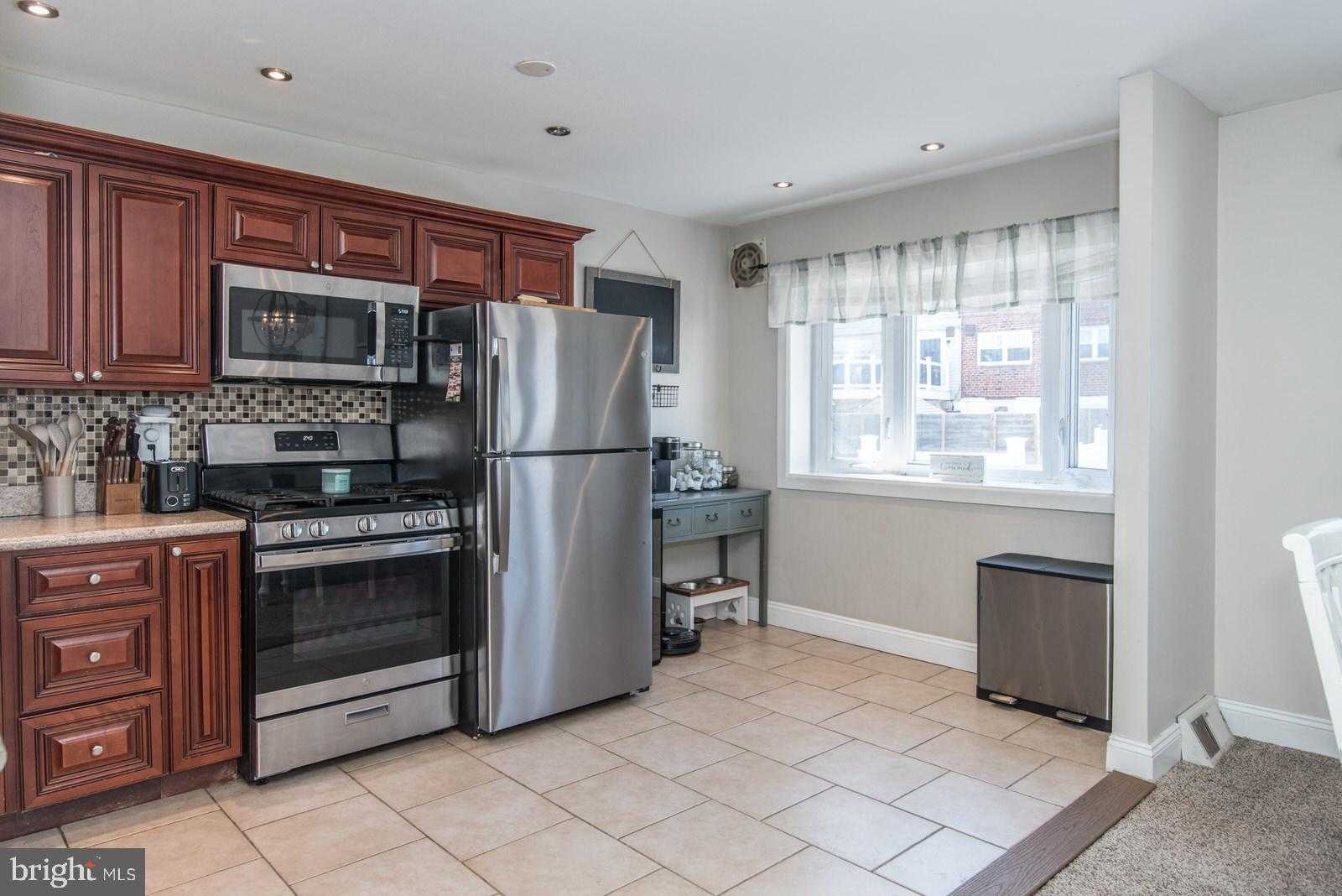 12718 Kenny Rd photo 18