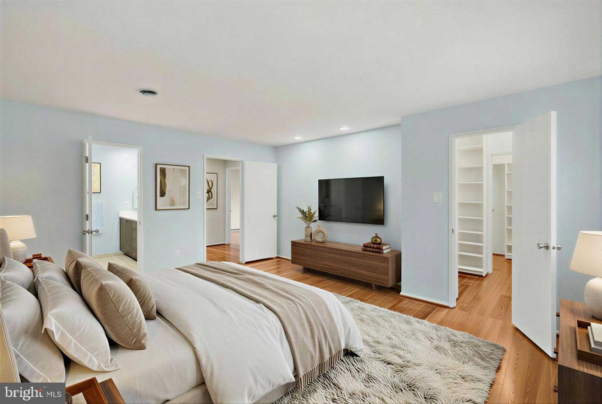 6309 Friendship CT photo 35