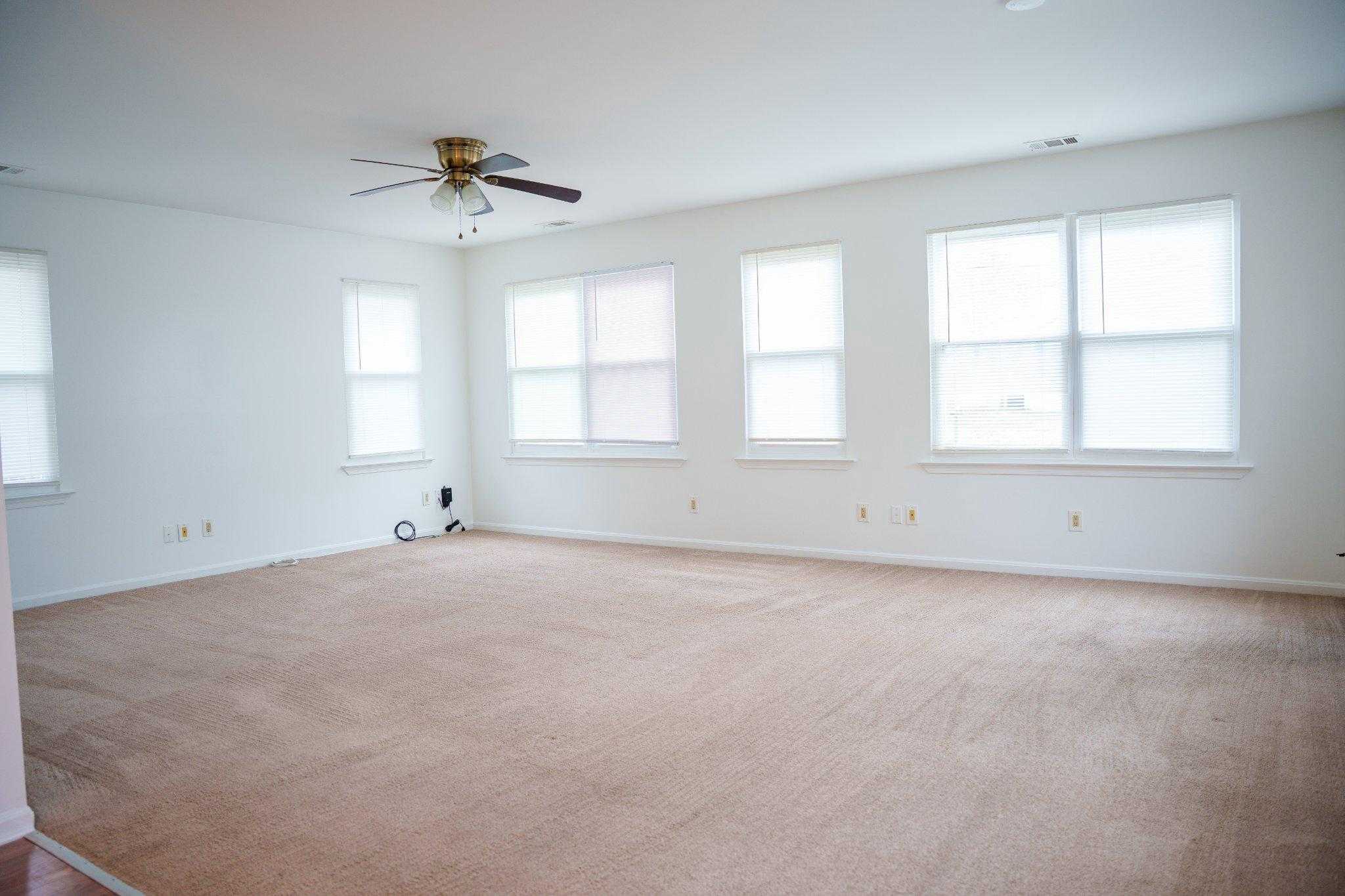 829 Shore Dr photo 5