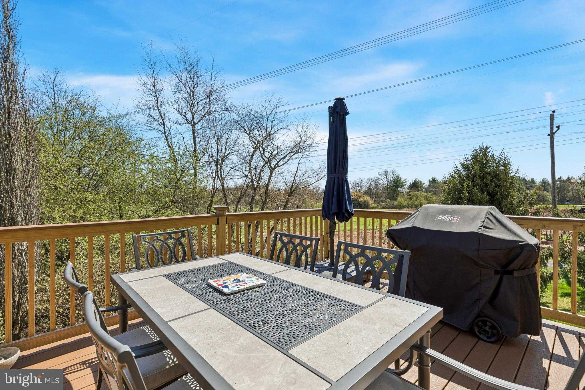 938 Cholet Dr photo 32