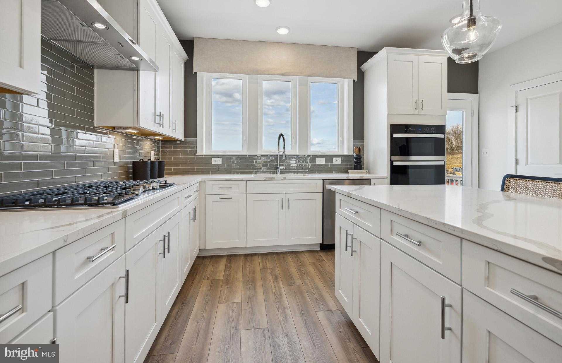 22416 Sculpin Brook Rd photo 3