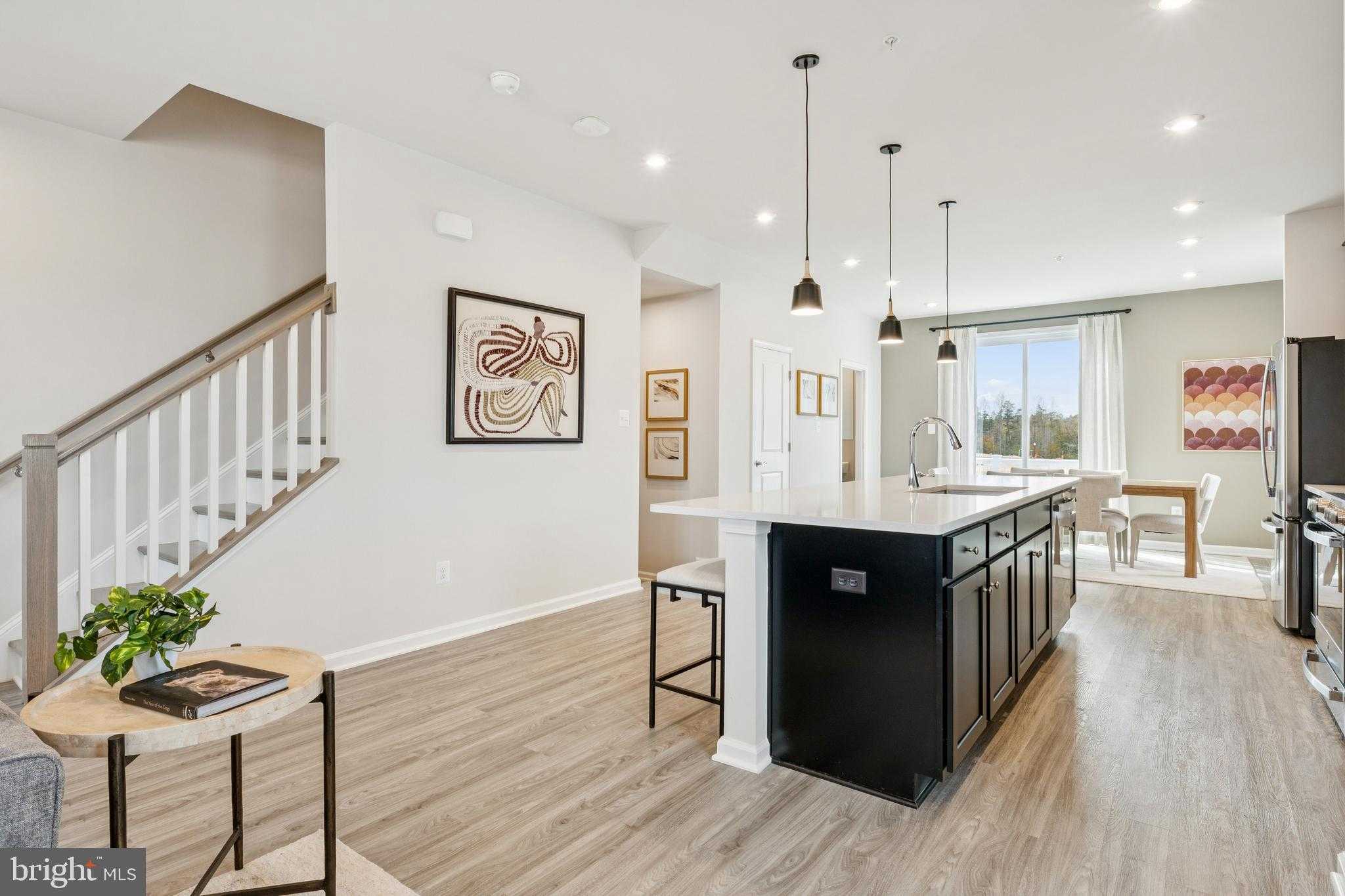 1915 Barolo Blvd photo 4