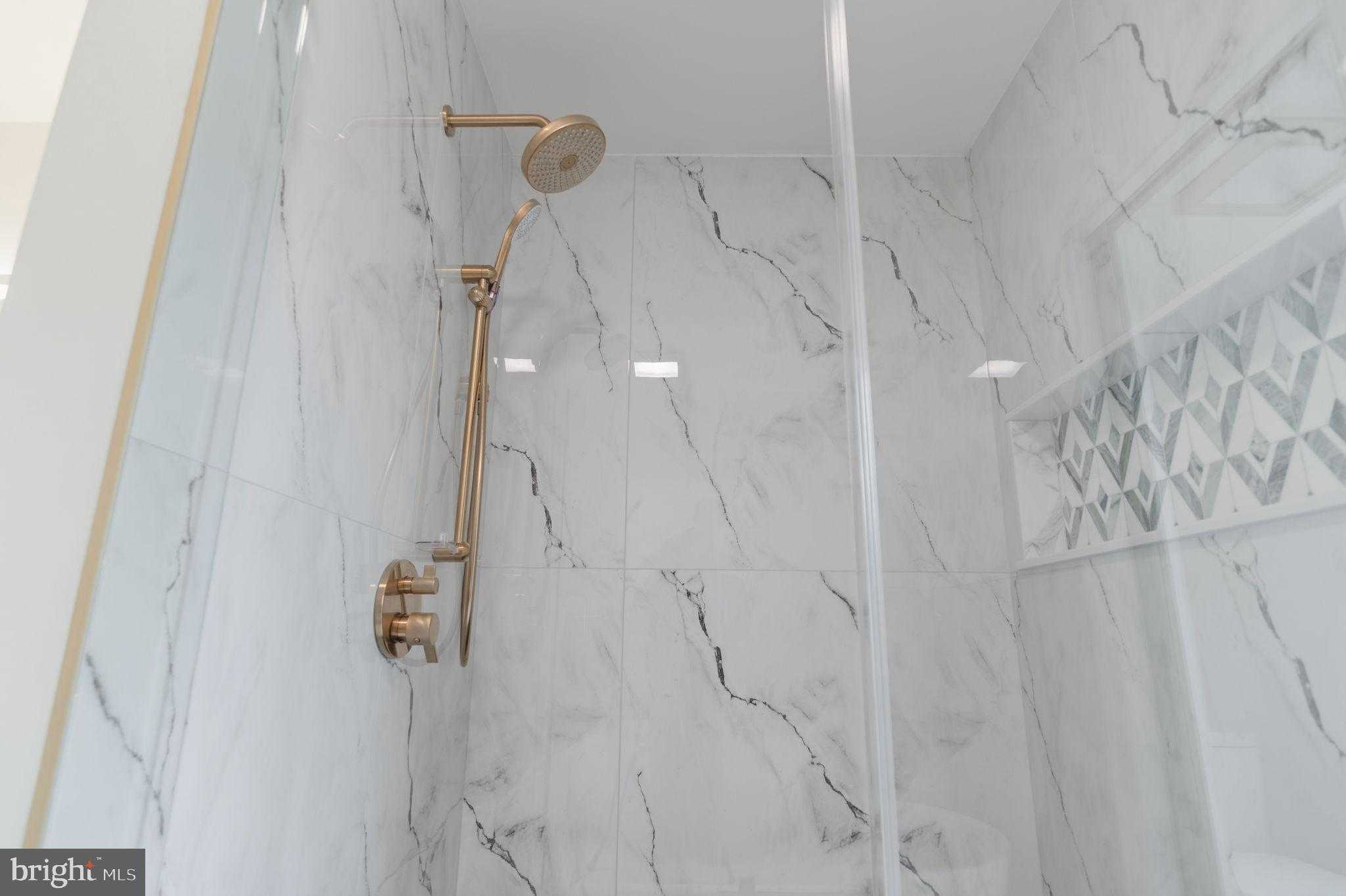 2025 N Emerson St photo 31