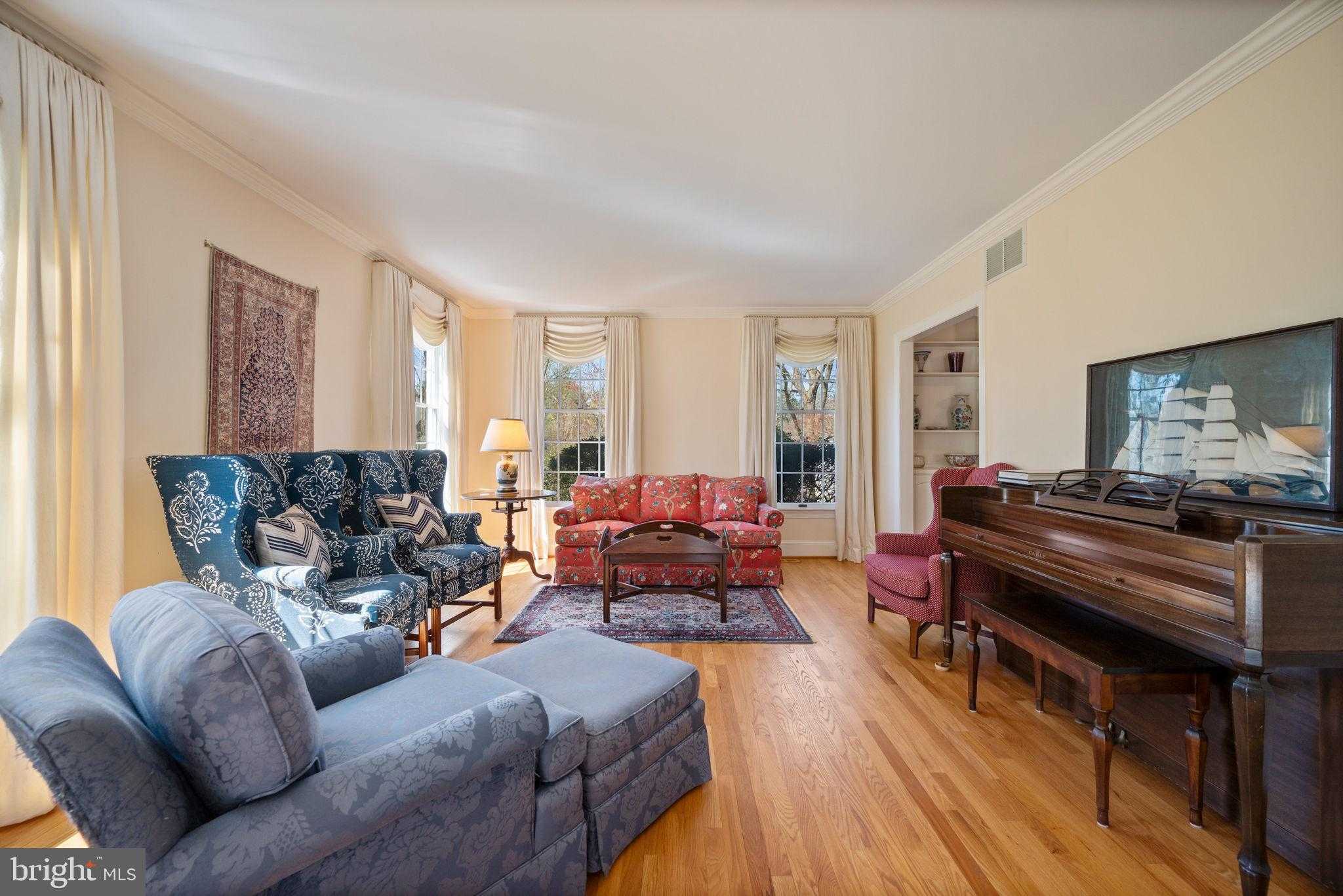 12 Sparks Station Rd photo 8