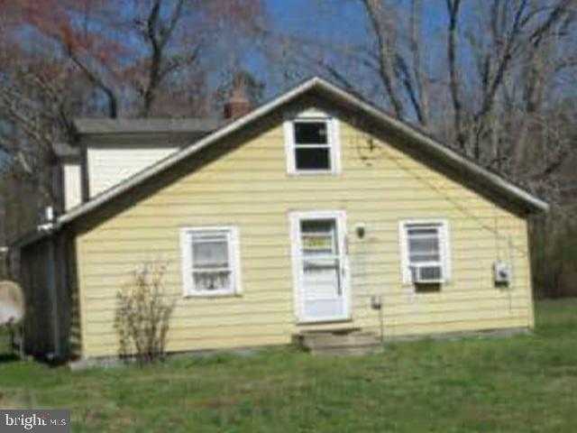 5003 Reid Rd, Vienna