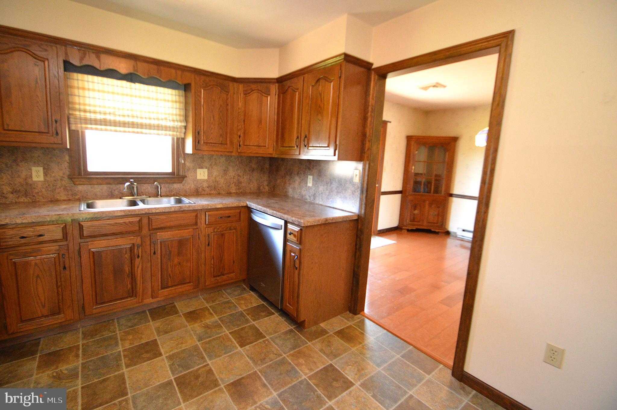 556 Schoolway Dr photo 19