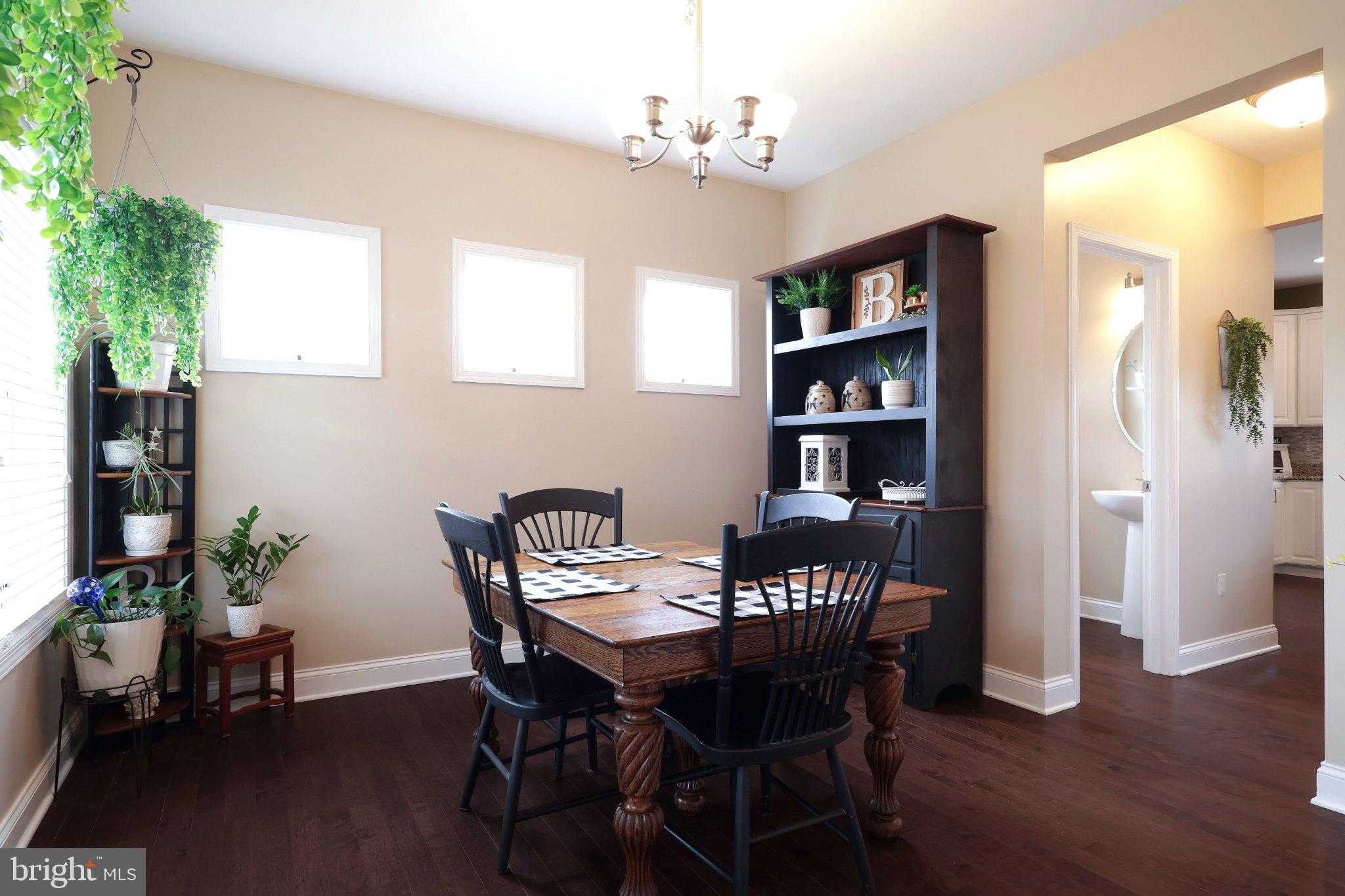 2813 Zion Rd photo 11