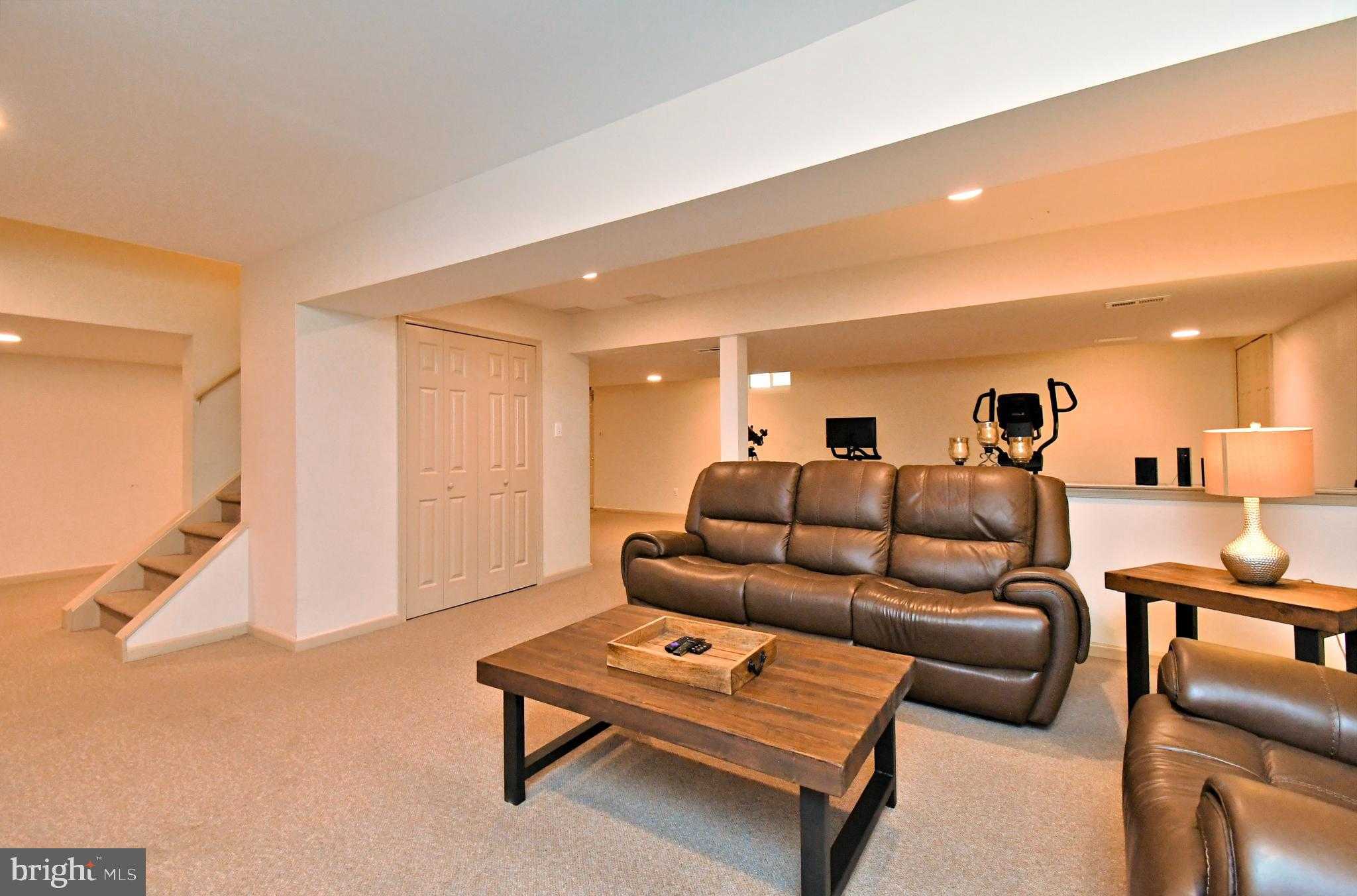 615 Glen Meadow Rd photo 68