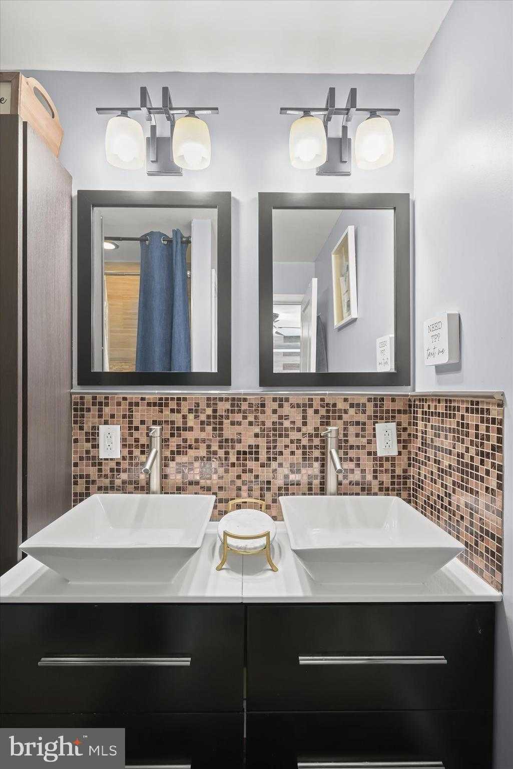 1 Southview CT photo 33