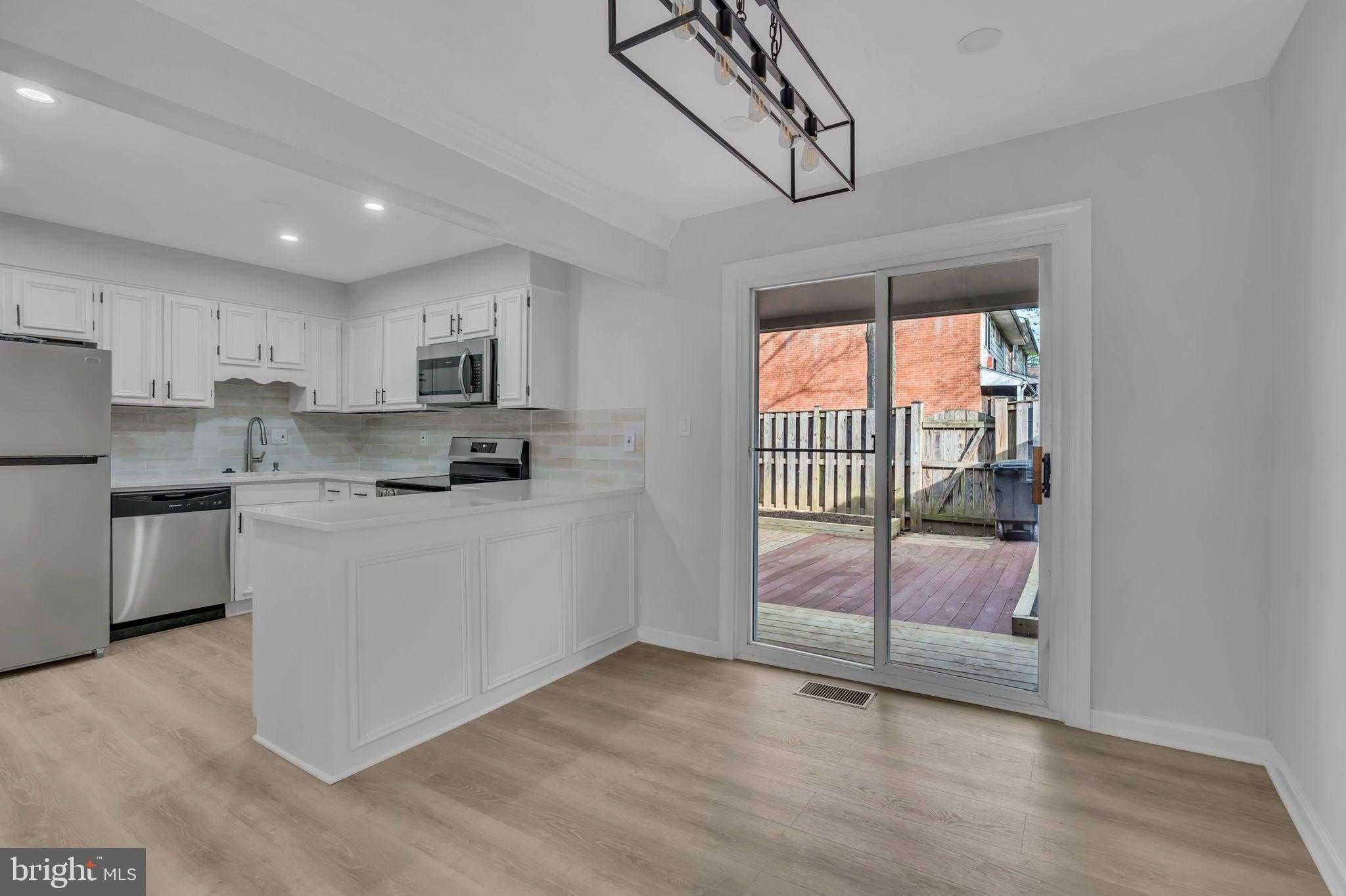 222 N Auburn Dr photo 6