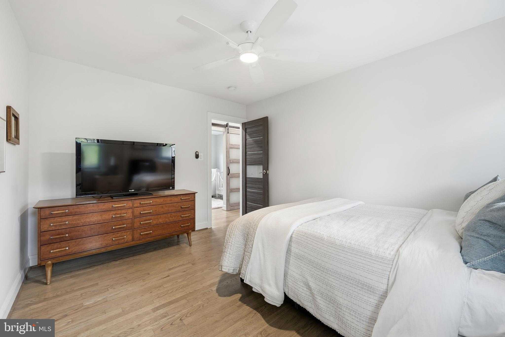 10712 Lockland Rd photo 32