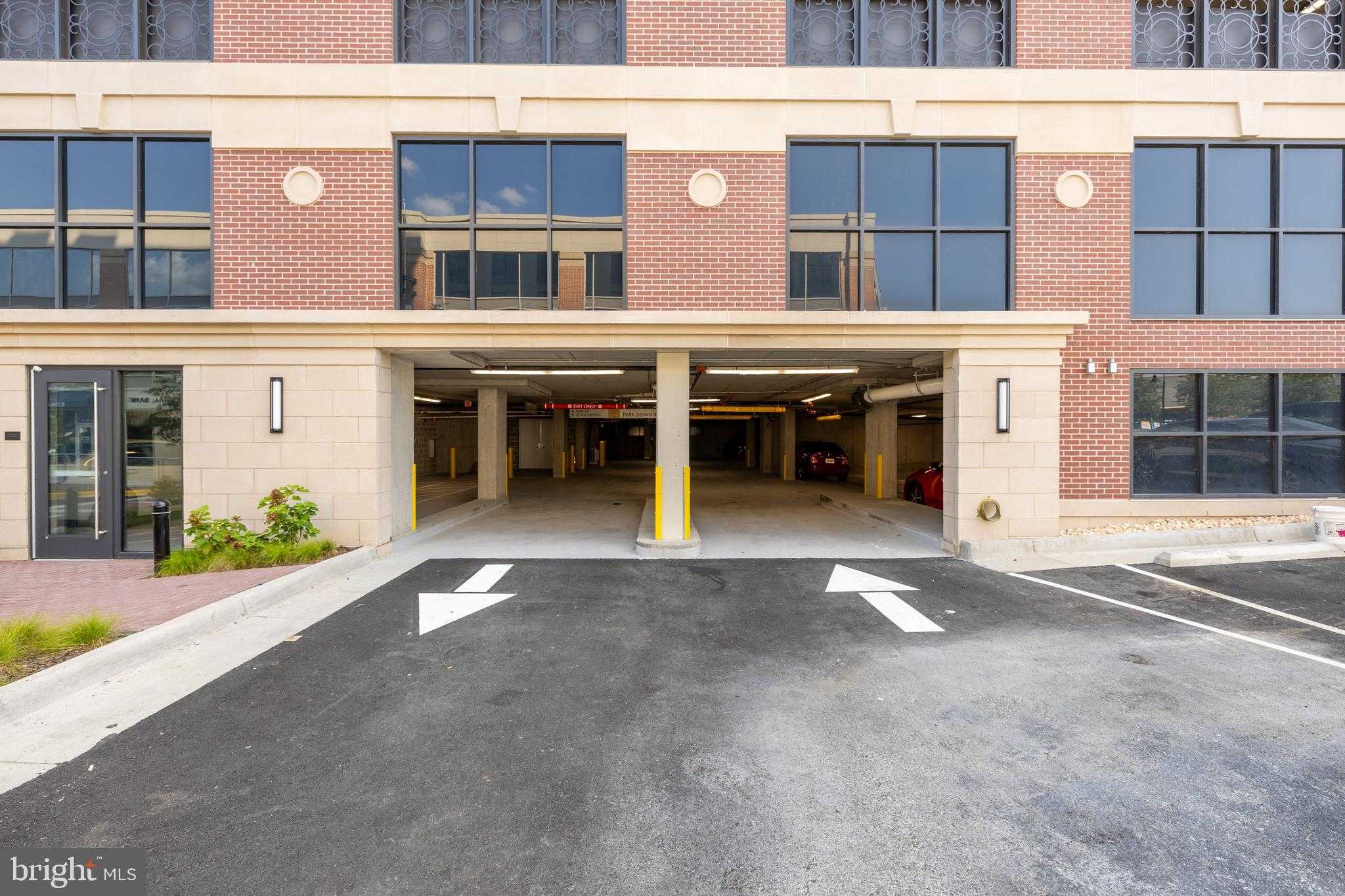 6718 Lowell Ave Unit 507 photo 47