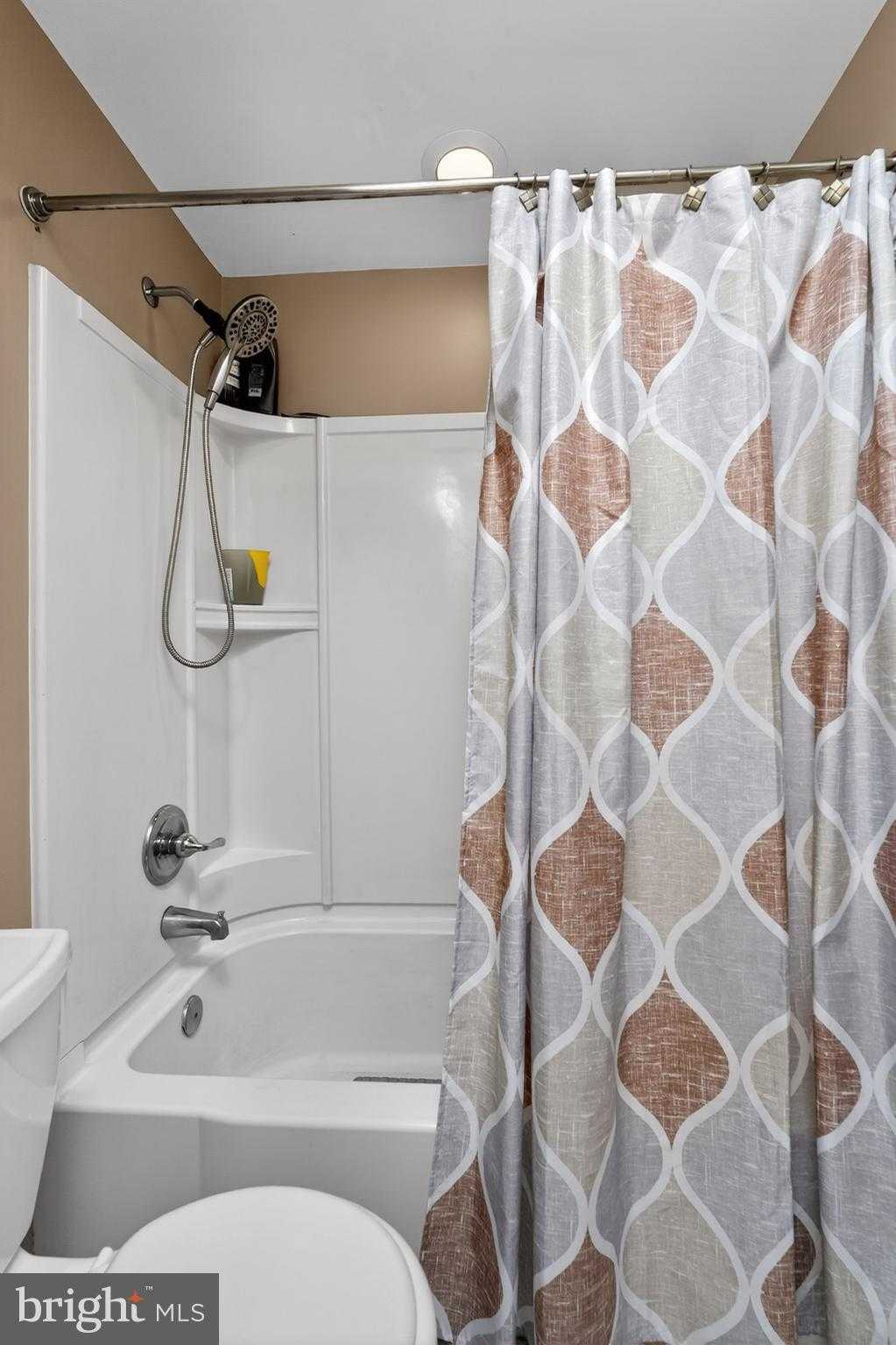 2771 Clayton St photo 24