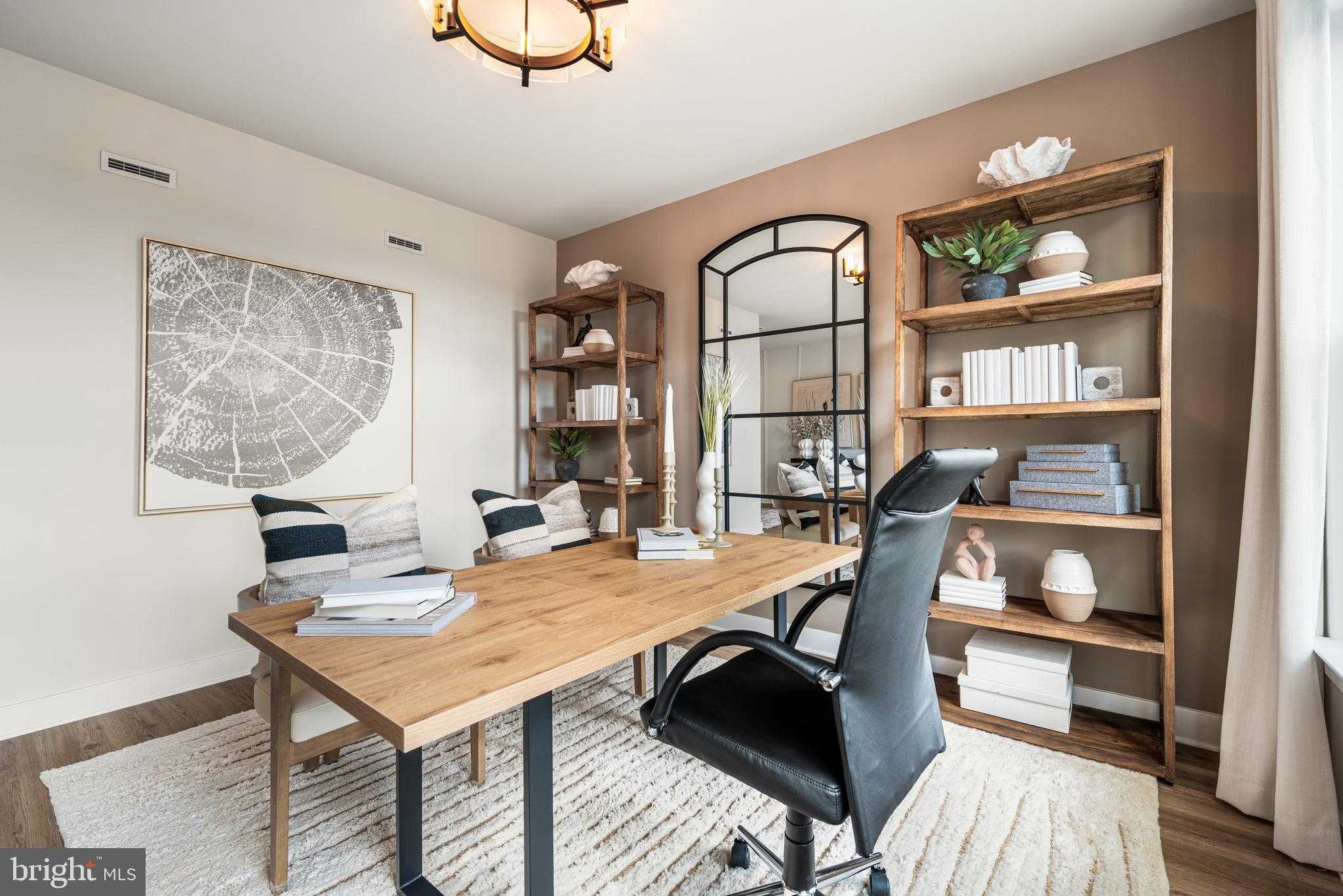 58 Steiner Way photo 4