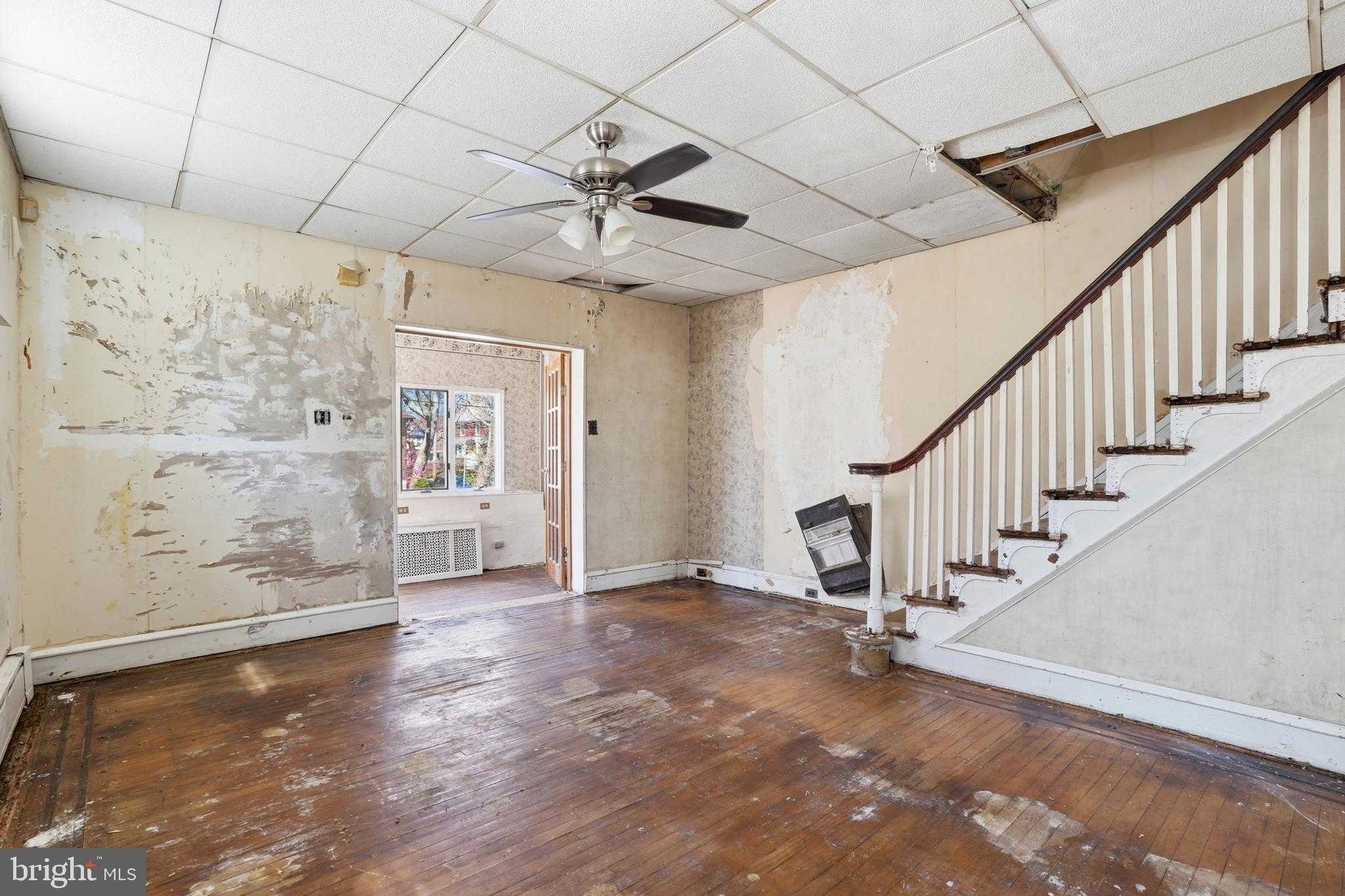 7149 Bingham St photo 8