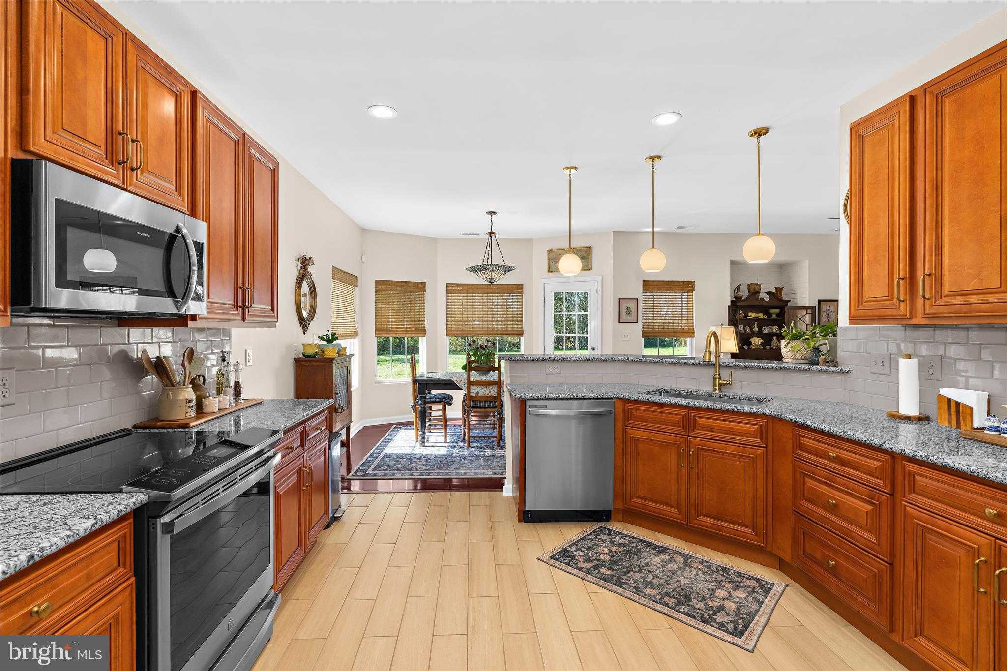 2265 Jenkins Creek Rd photo 21