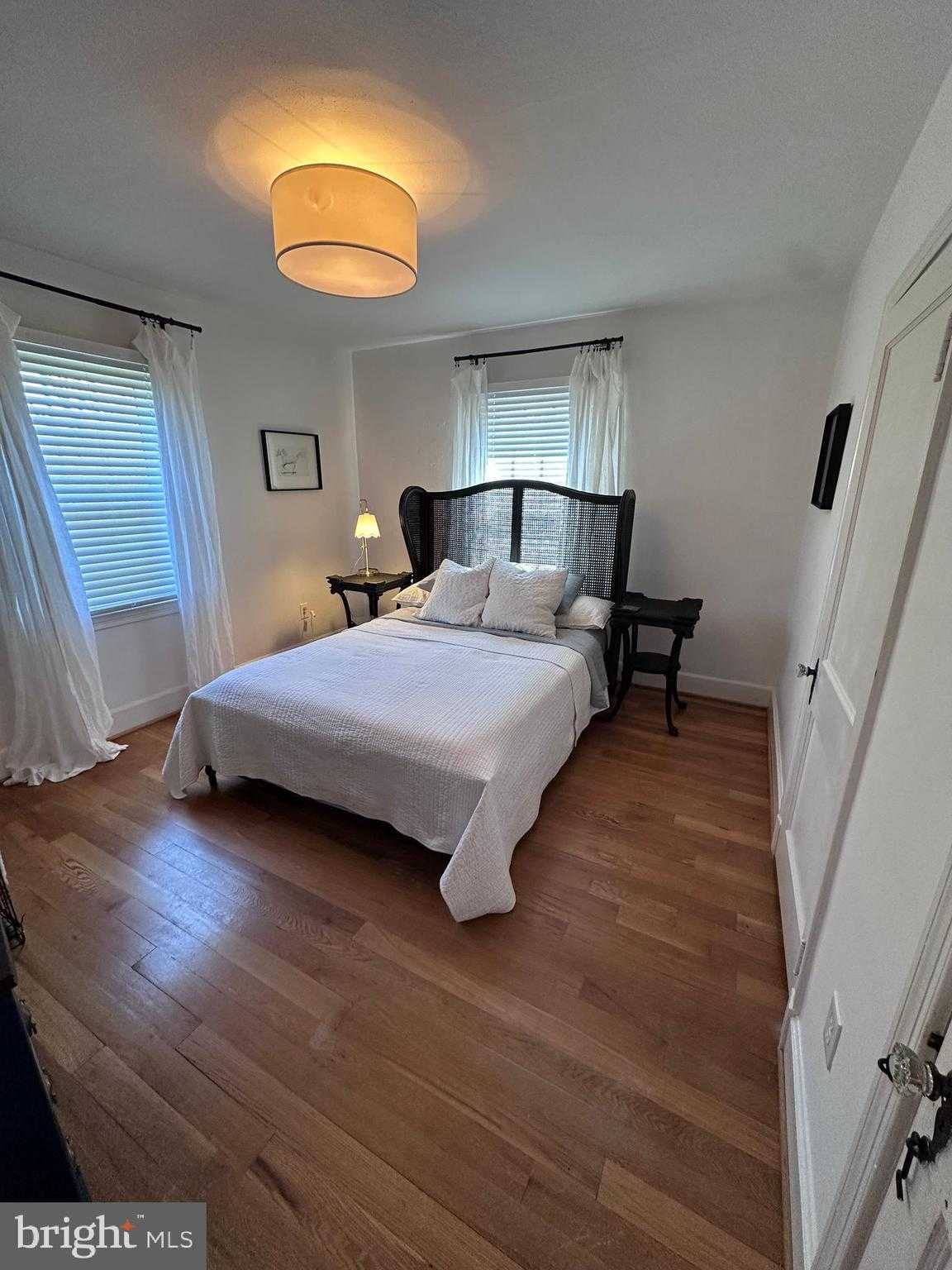 1100 Bay Ridge Ave photo 7