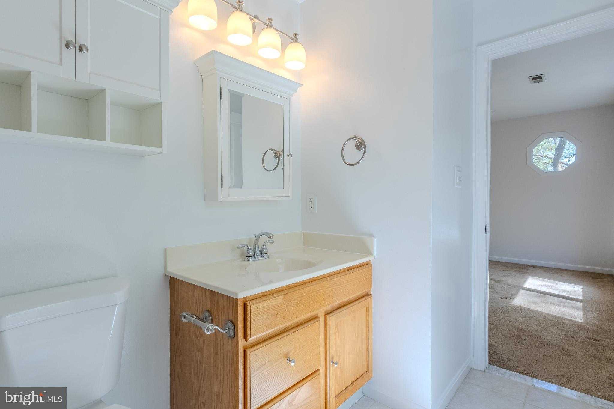 333 S Riverside Dr photo 32