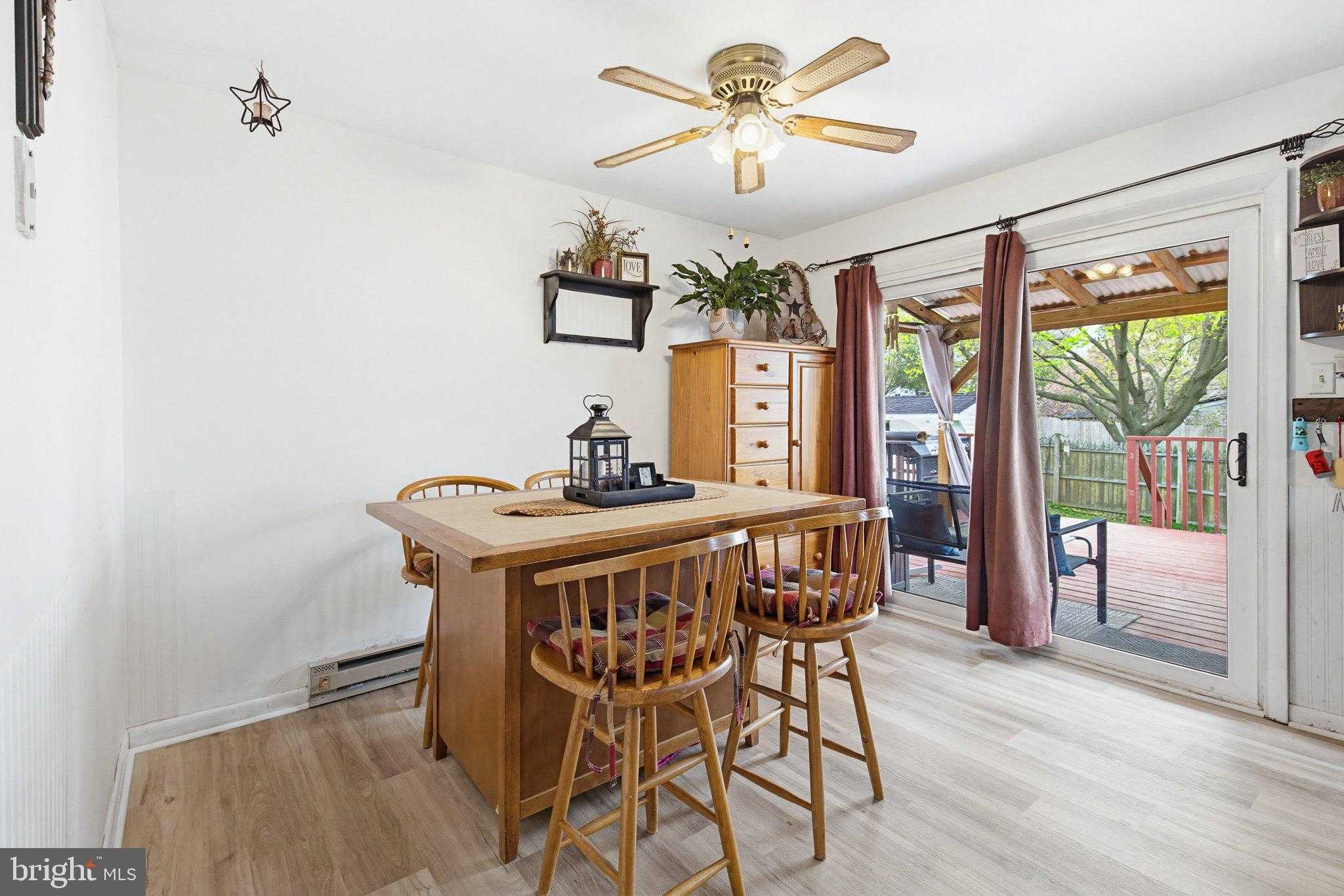 212 Beechwood Ln photo 9