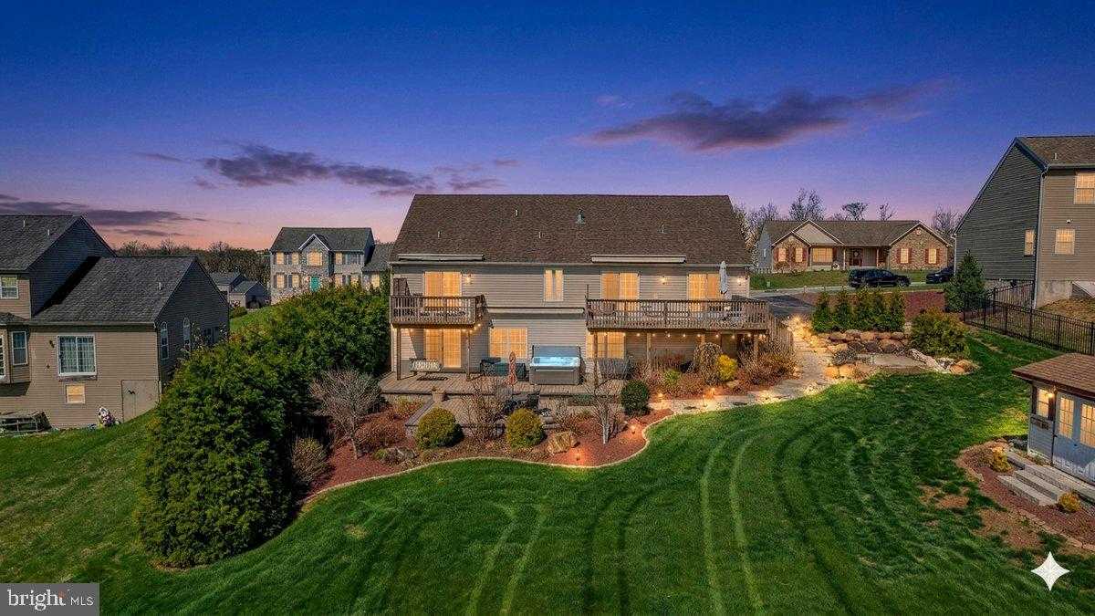 216 Pleasant View Dr photo 2