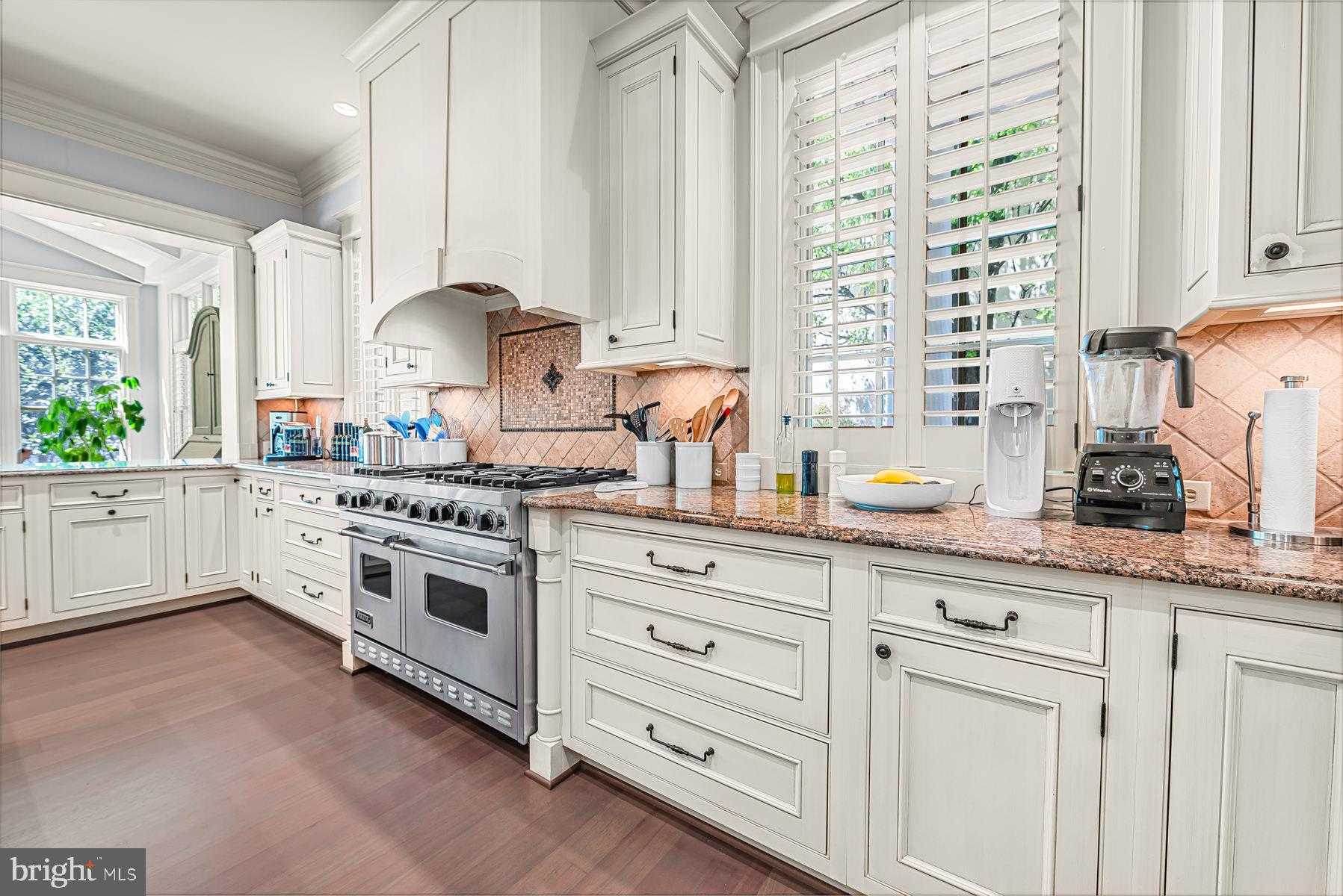 7200 Fairfax Rd photo 18