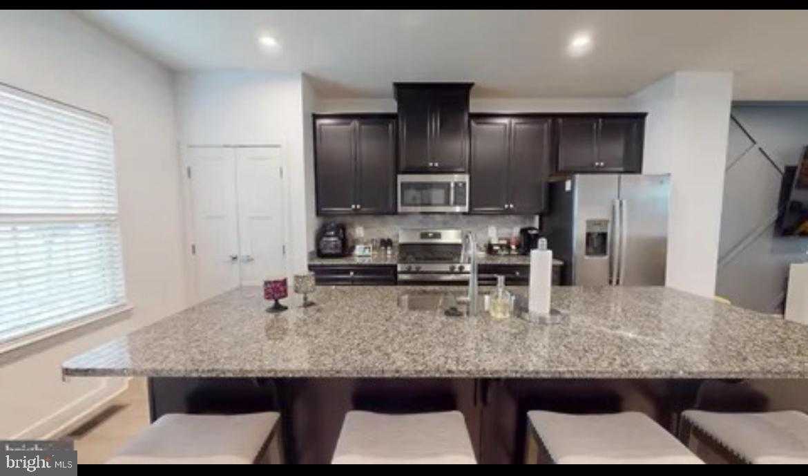 8002 General Greene St photo 5