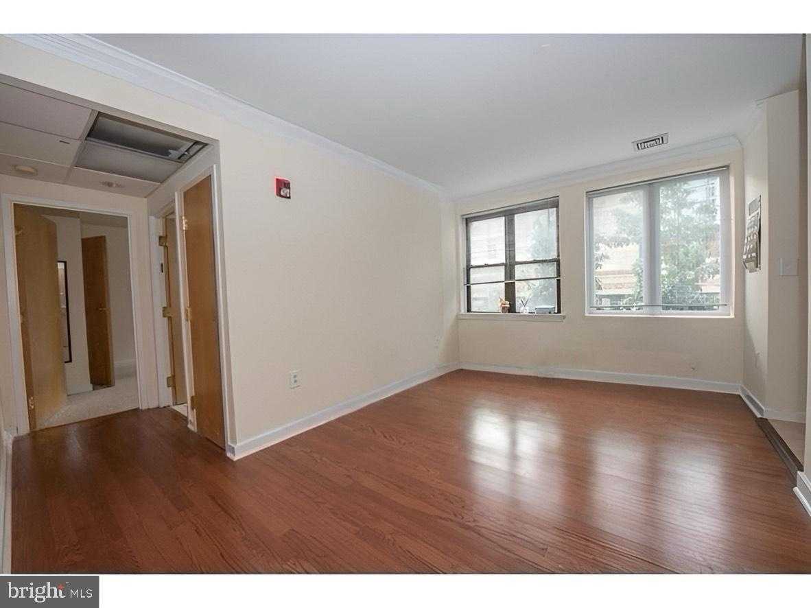 1939 Chestnut St # 2c photo 4