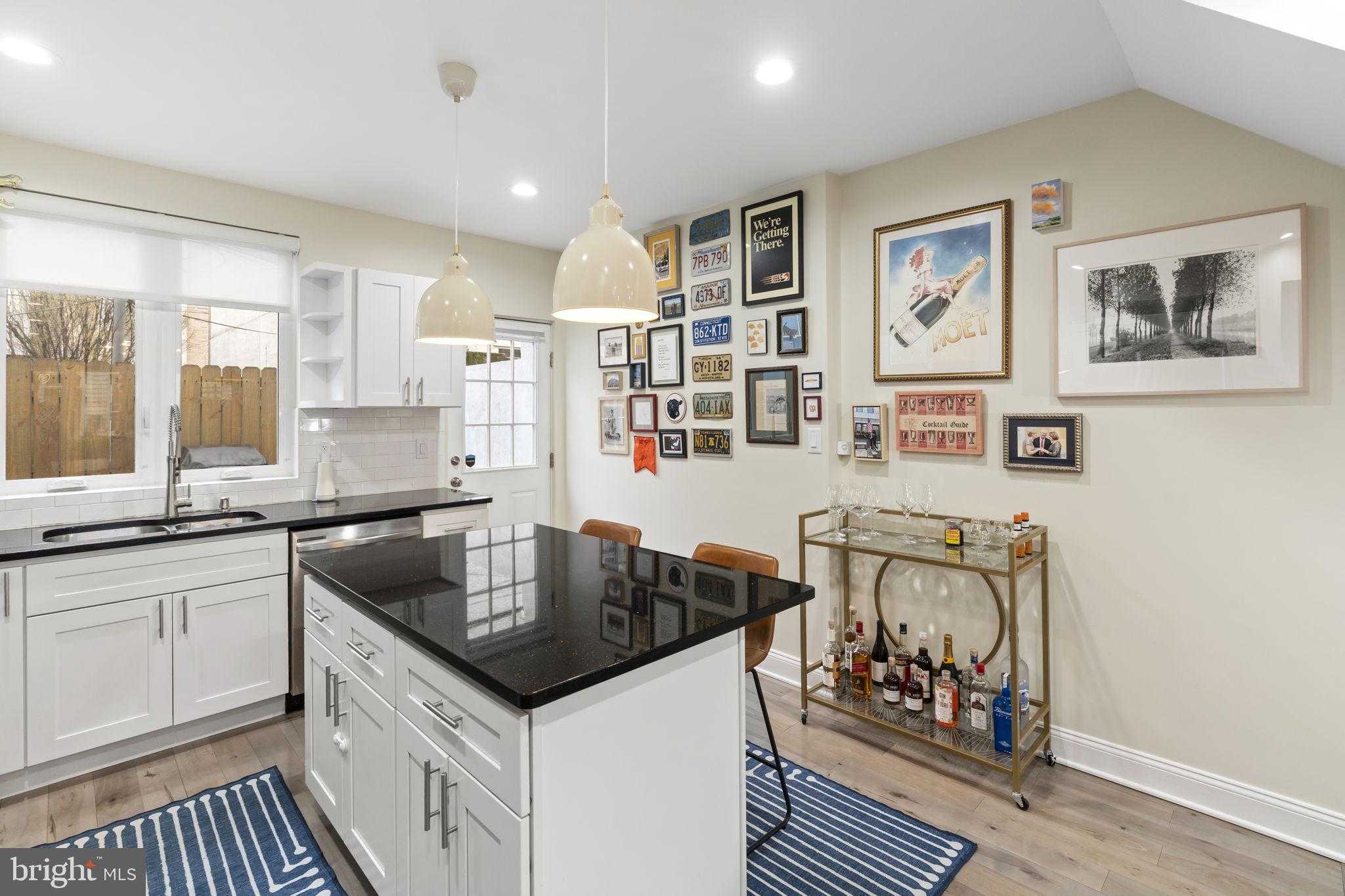 1334 S Bancroft St photo 10